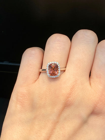Natural Orange Spinel 1.70ct Ring set with Natural Diamonds in 18K white gold