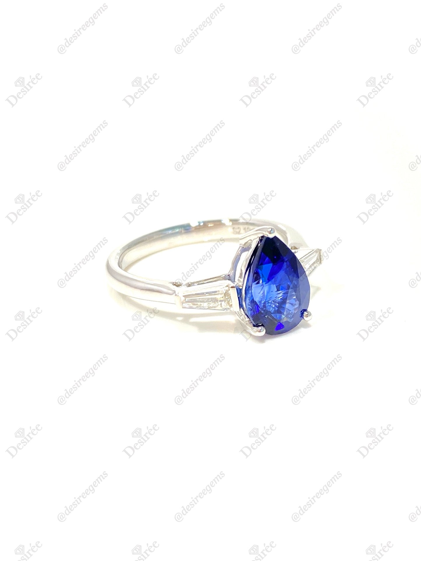 Natural Blue Sapphire 2.10ct Ring