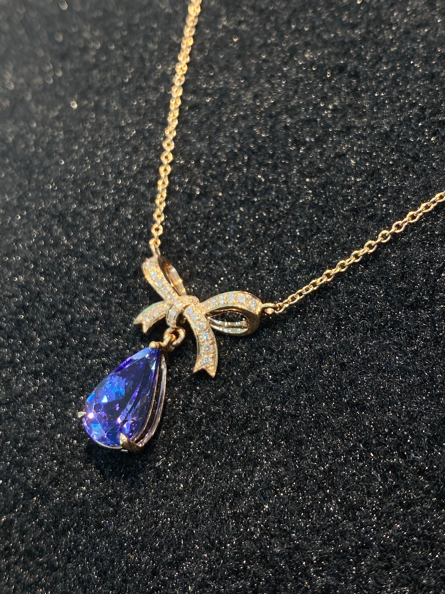 Natural Tanzanite 2.36ct Necklace