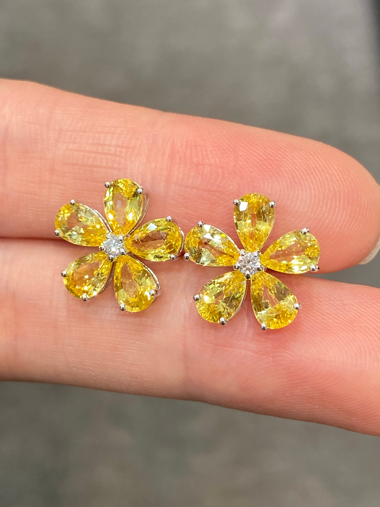 Natural Yellow Sapphire 4.61ct Earrings