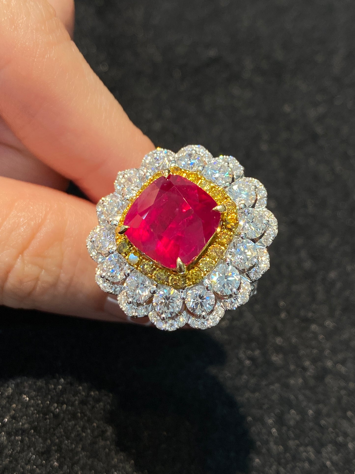 Natural Vivid Red Ruby 7.46ct Ring/Pendant