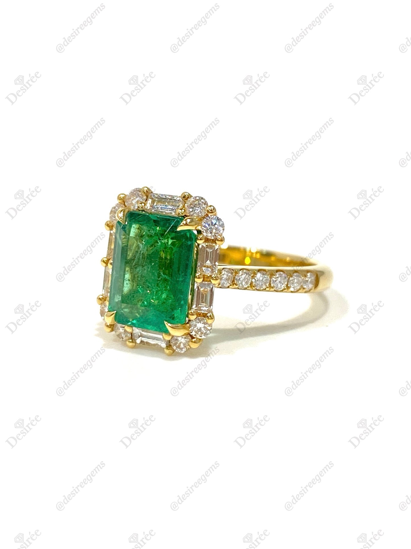 Natural Emerald 2.32ct Ring