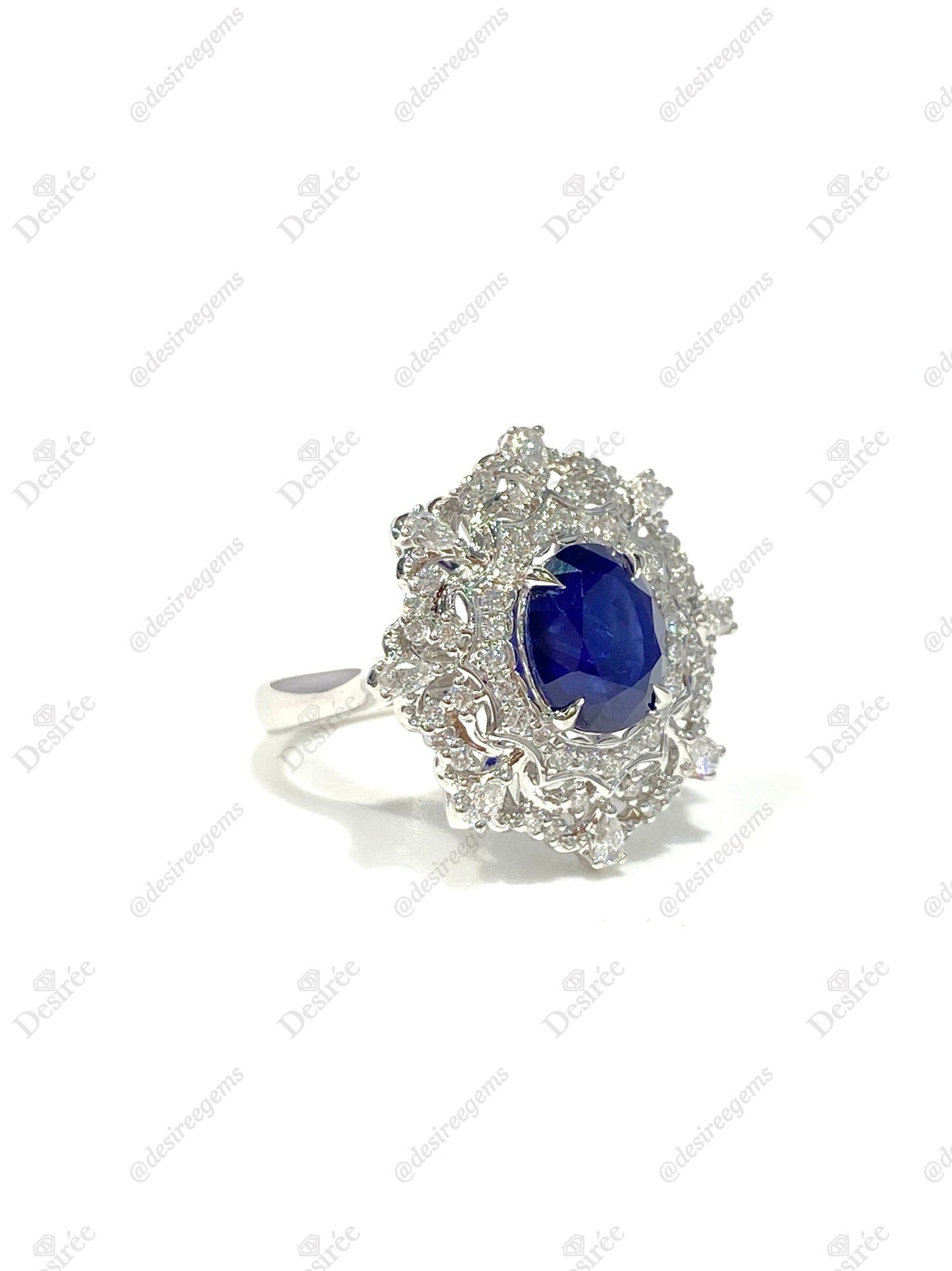 Natural Royal Blue Sapphire 3.03ct Ring