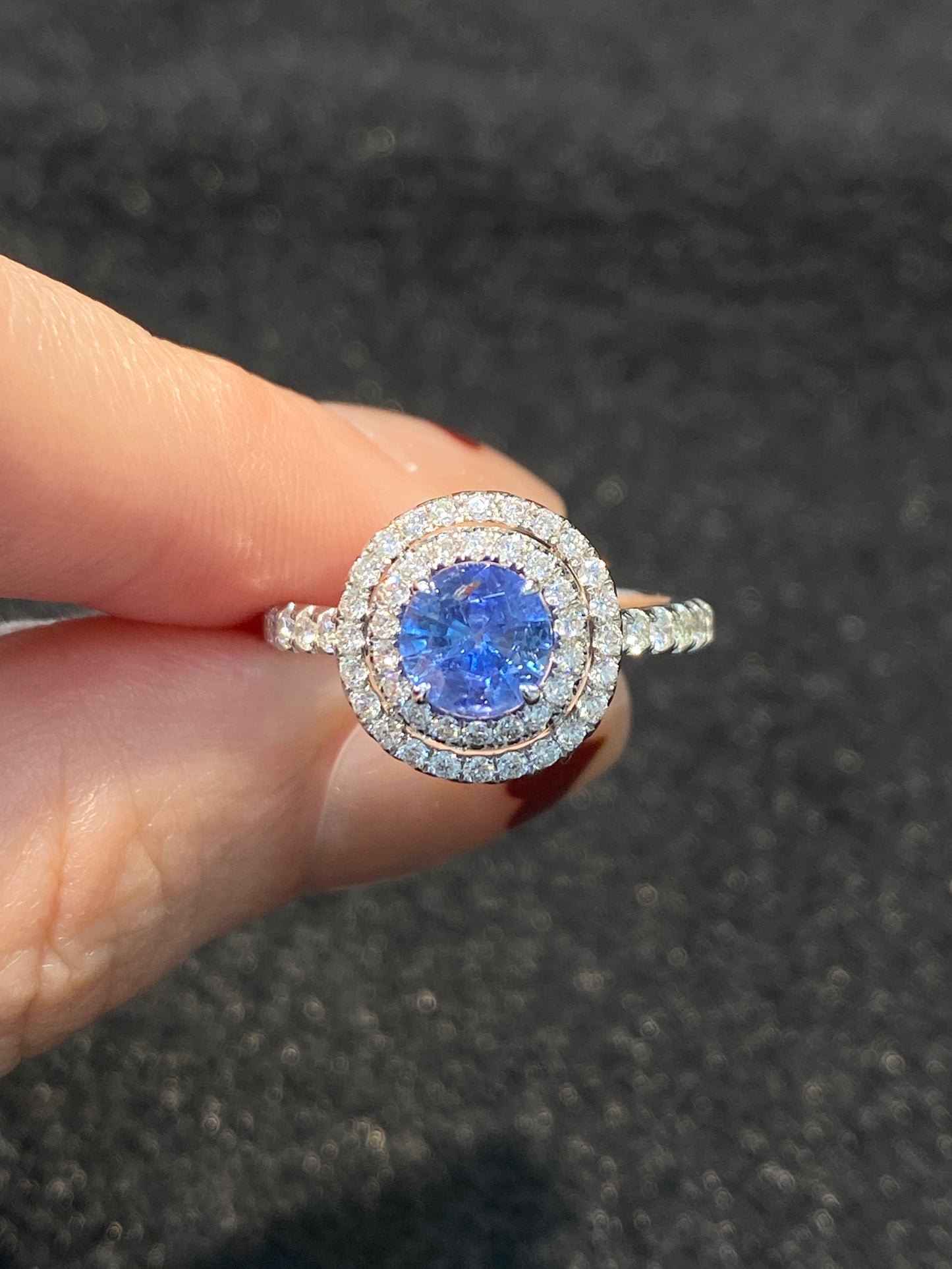 Natural Blue Sapphire 0.98ct Ring