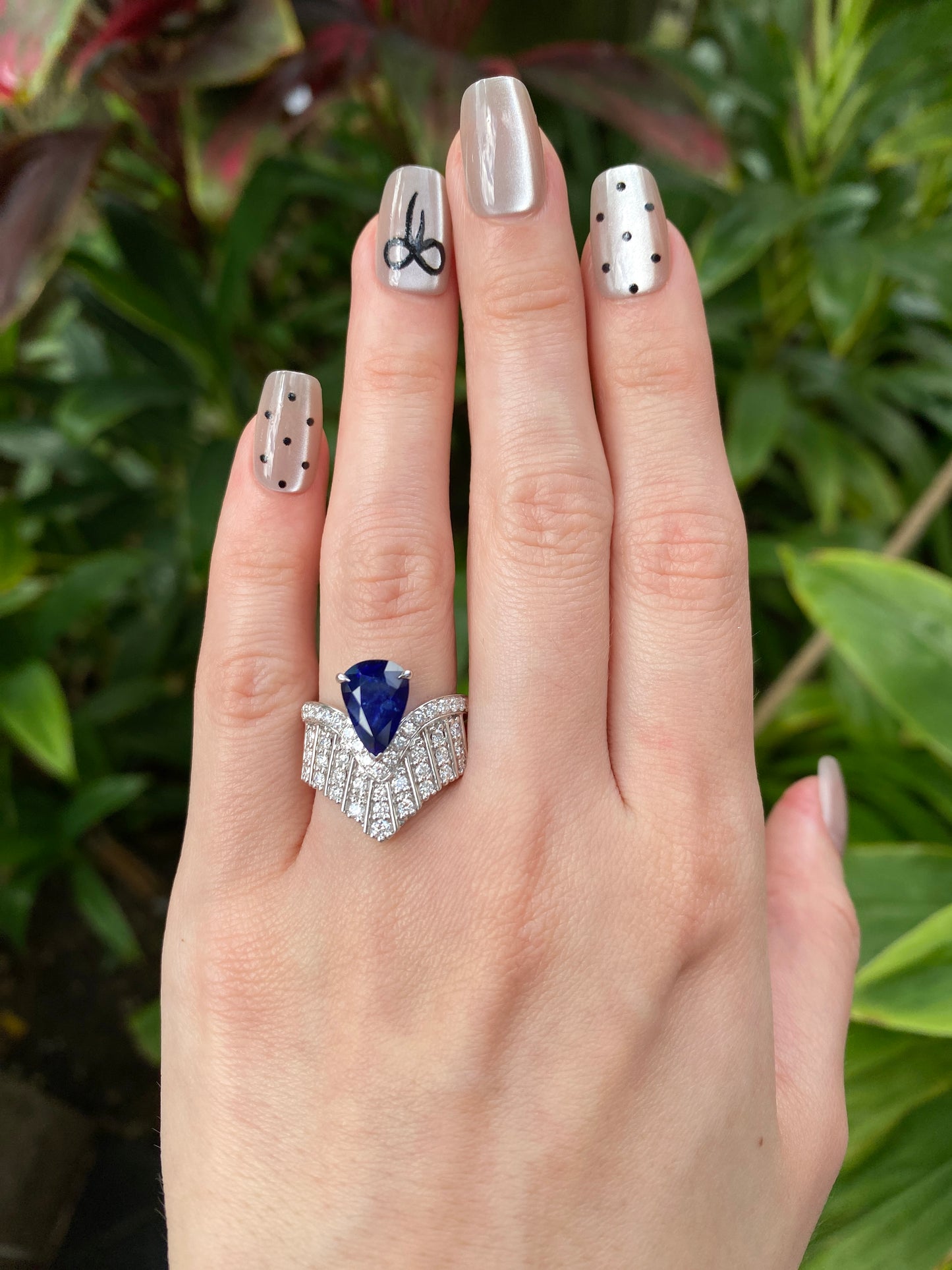 Natural Royal Blue Sapphire 3.00ct Ring