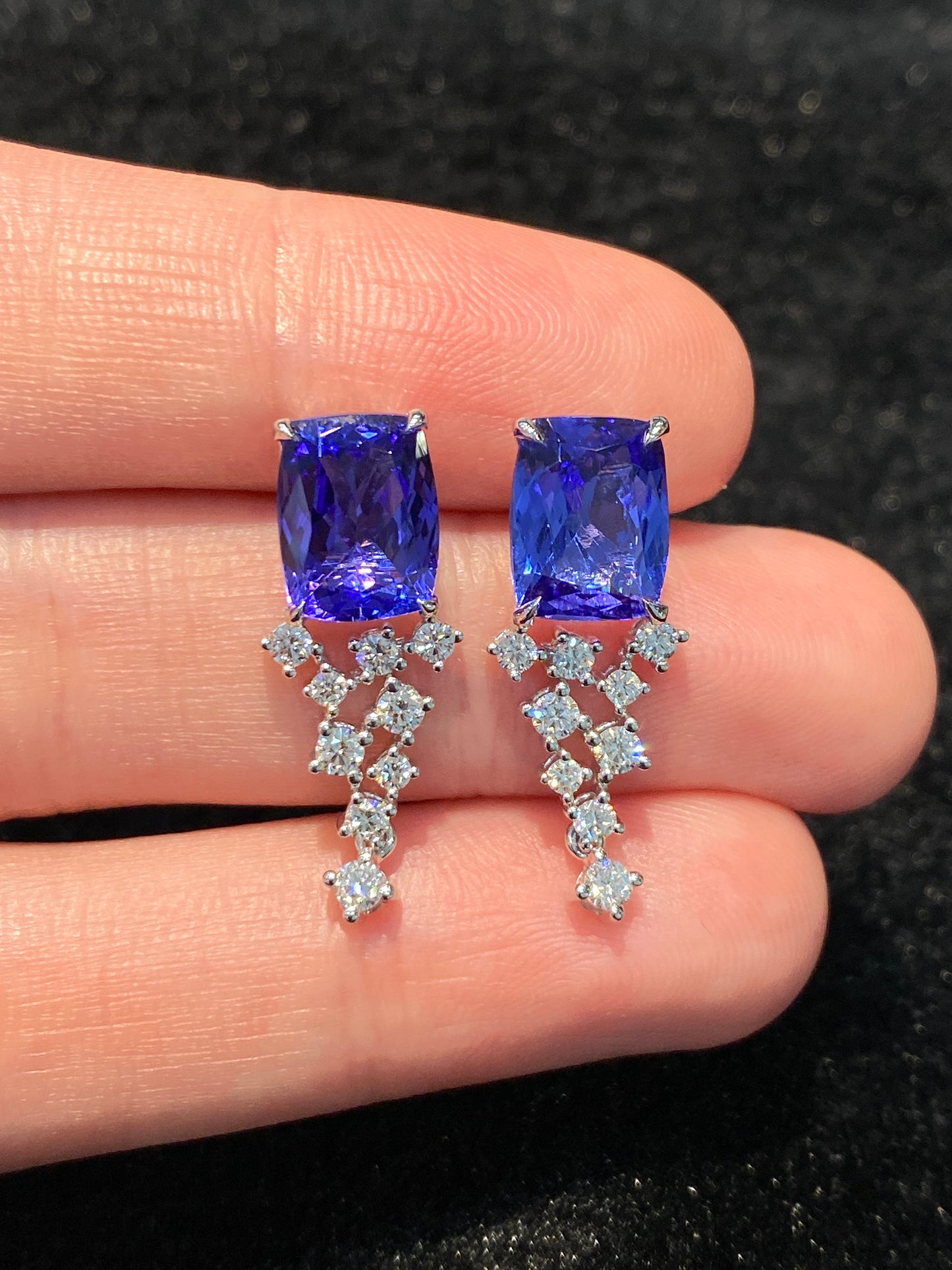 Natural Tanzanites 5.06ct Earrings