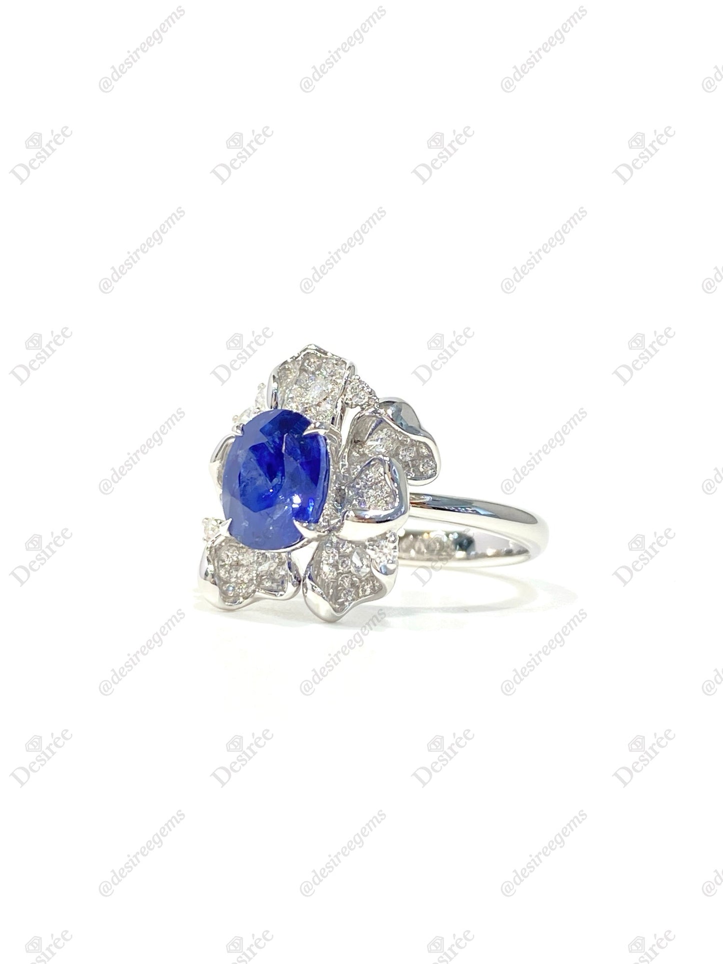 Natural Royal Blue Sapphire 2.98ct Ring