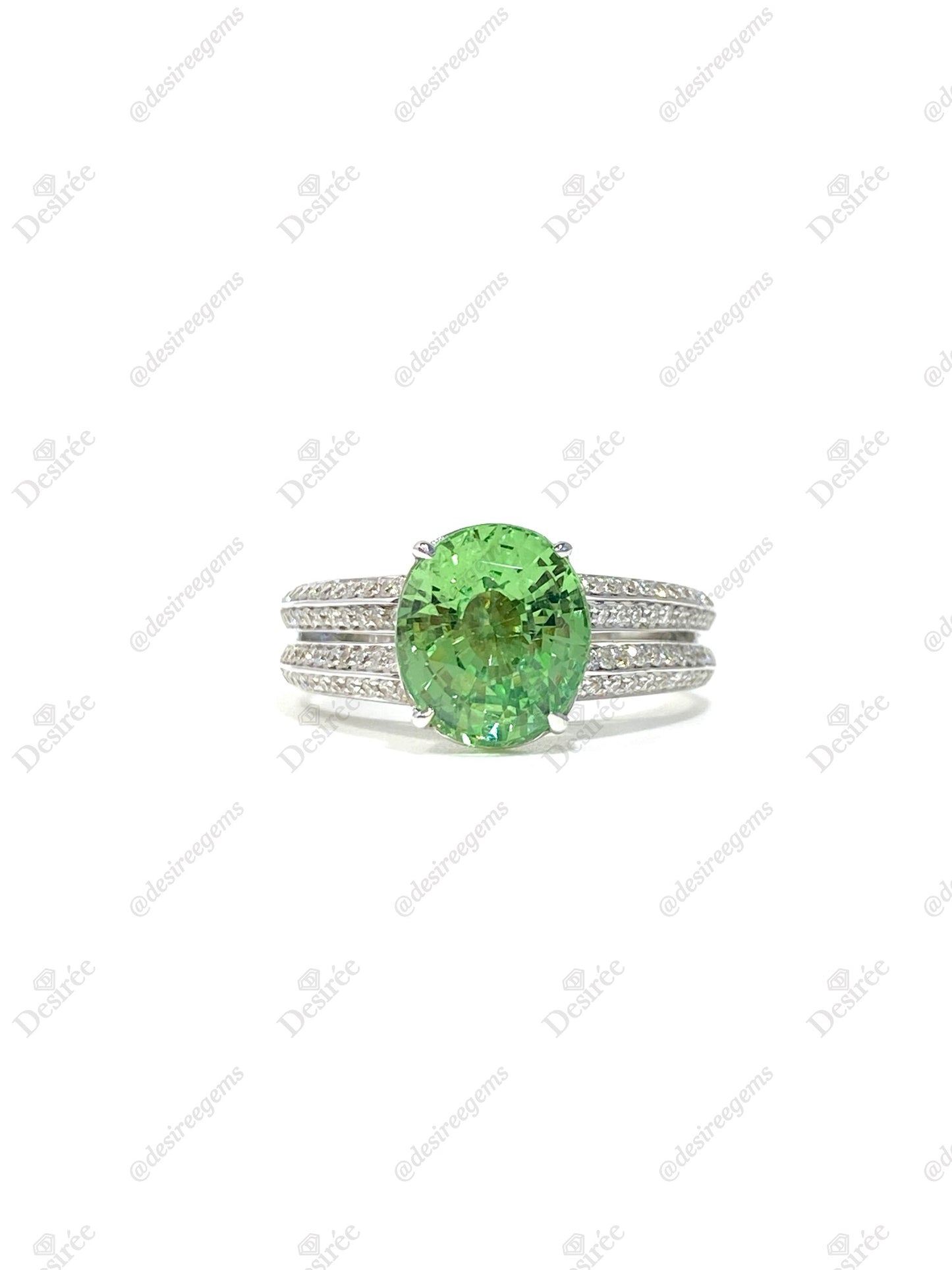 Natural Green Garnet 2.64ct Ring