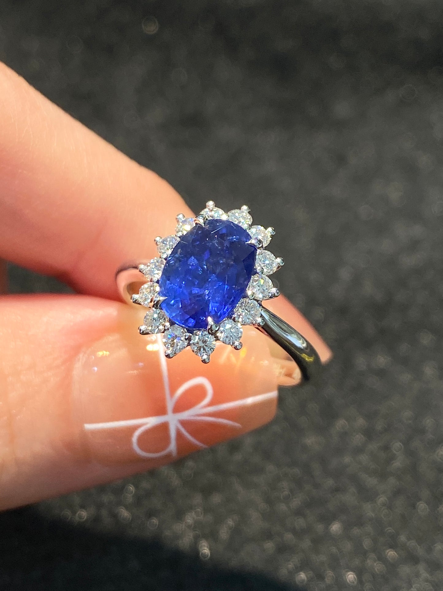 Natural Royal Blue Sapphire 2.39ct Ring