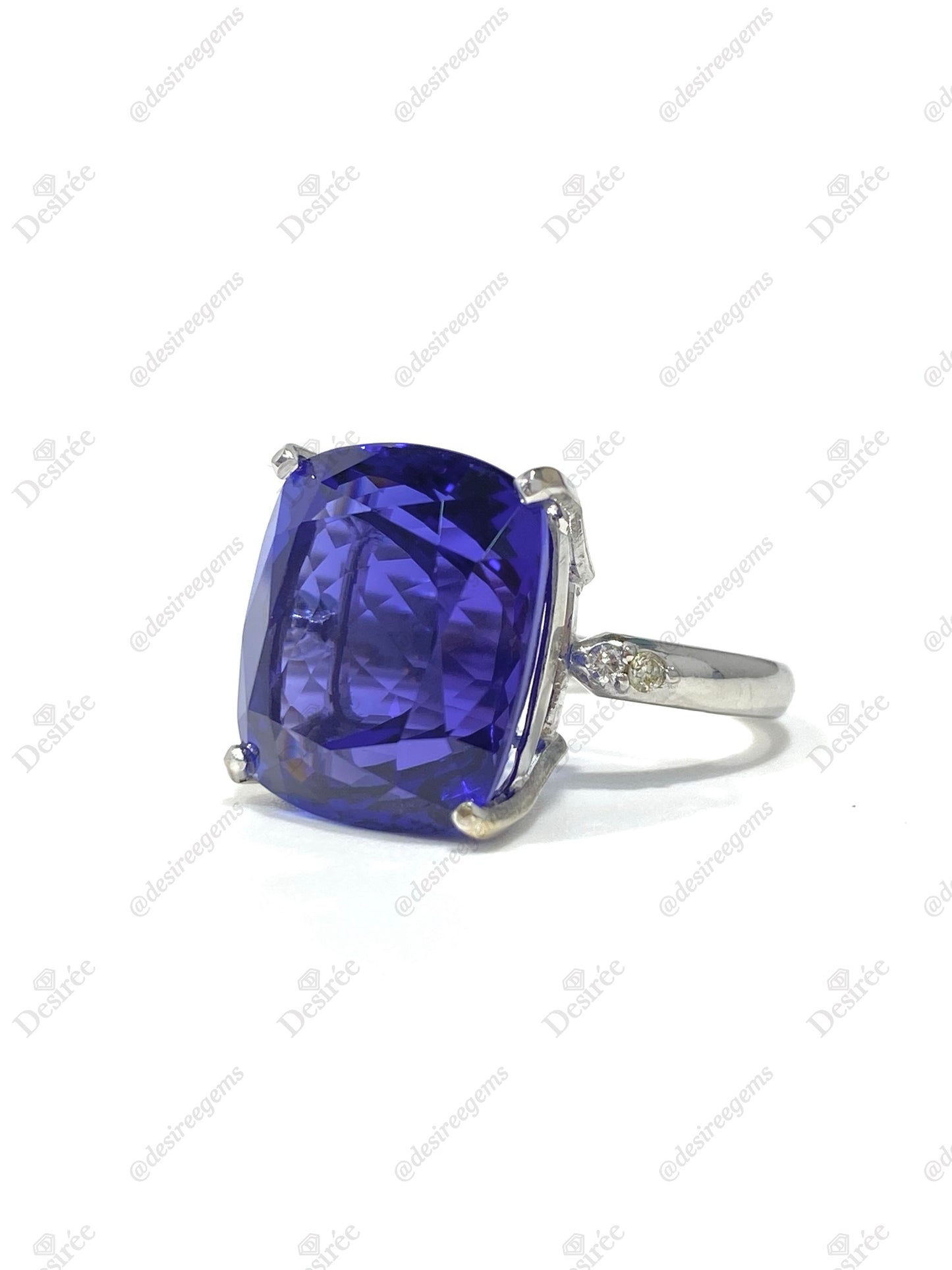 Natural Tanzanite 22.09ct Ring