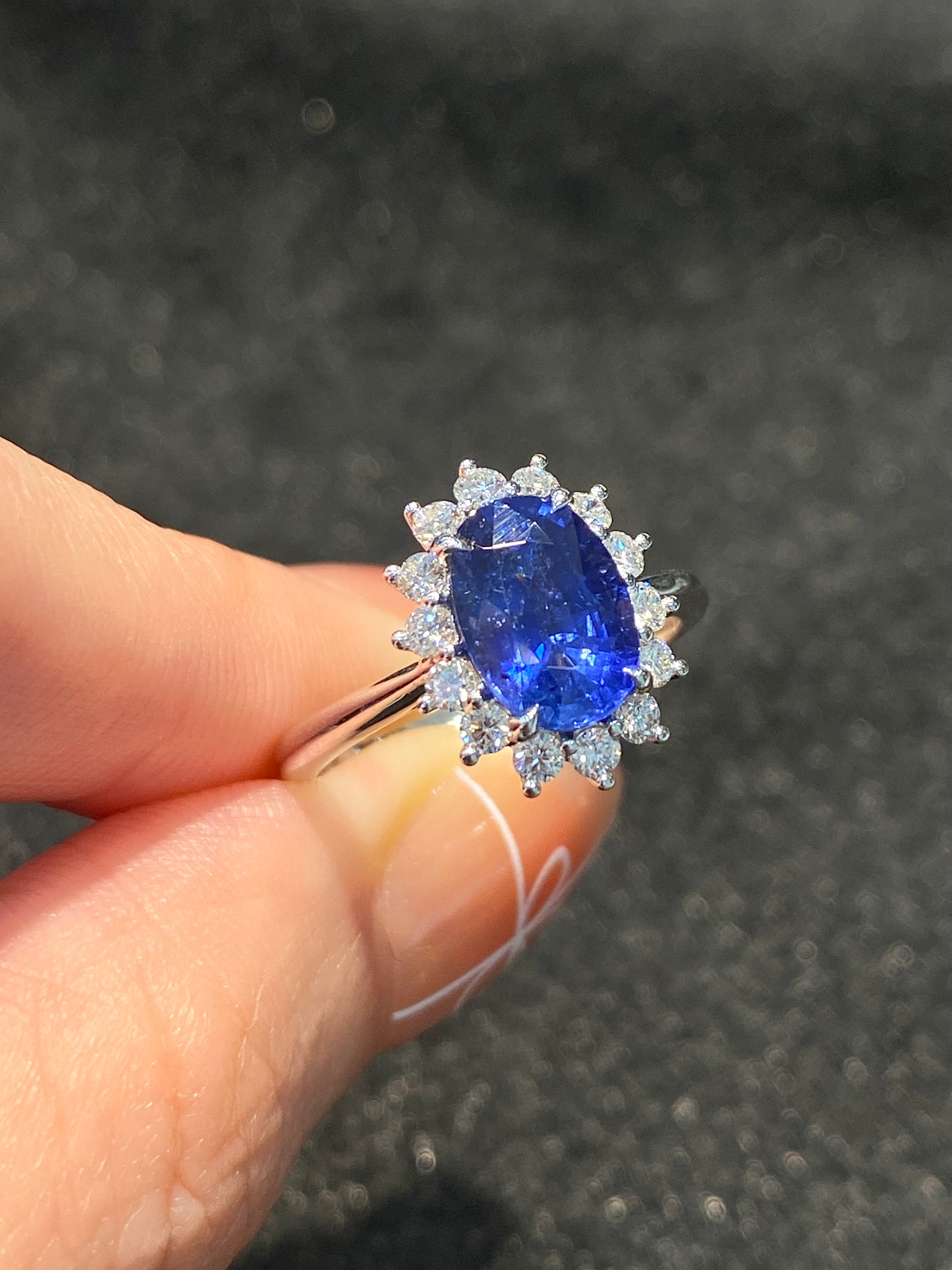 Natural Royal Blue Sapphire 2.39ct Ring