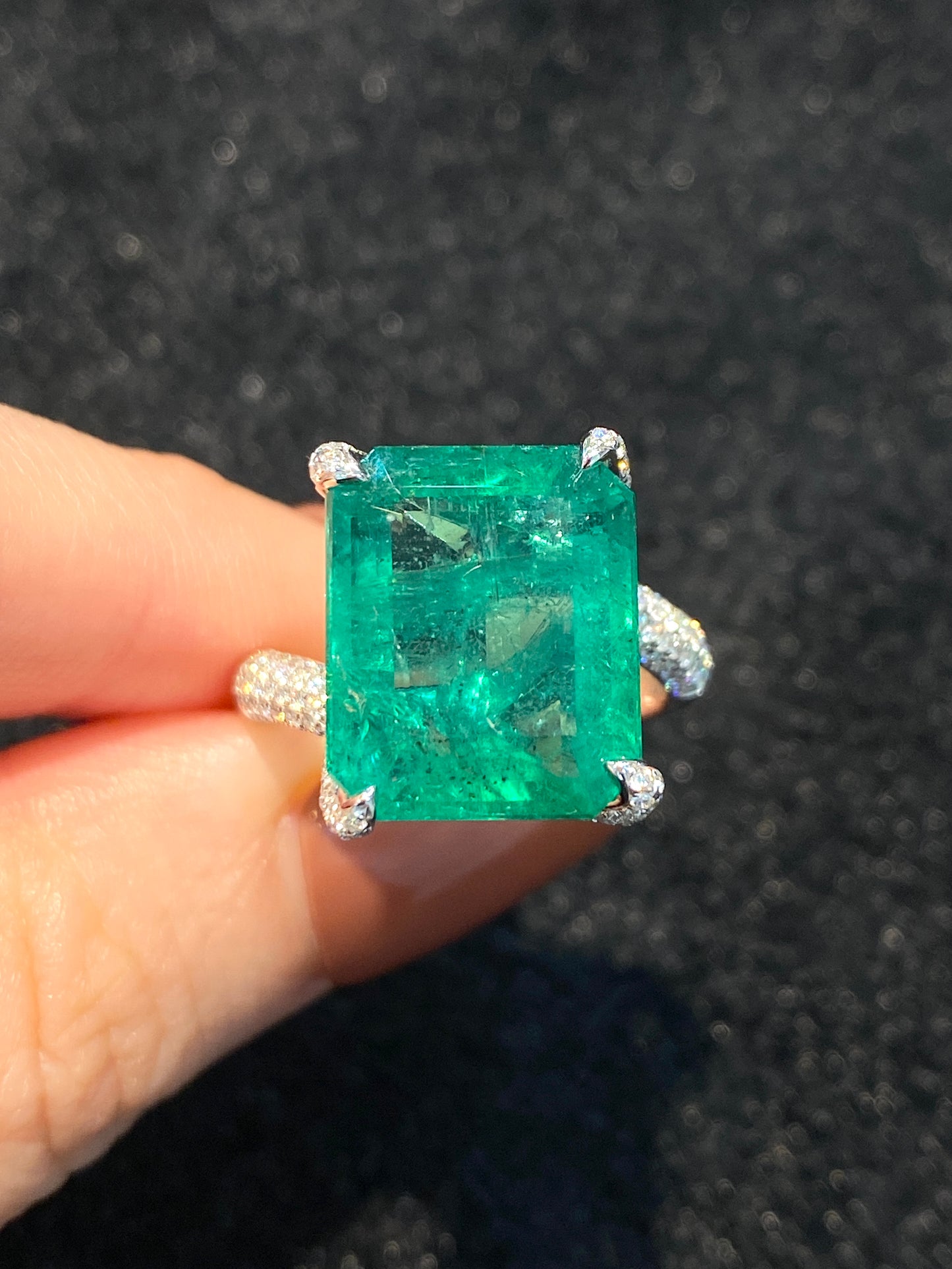 Natural Emerald 10.34ct Ring