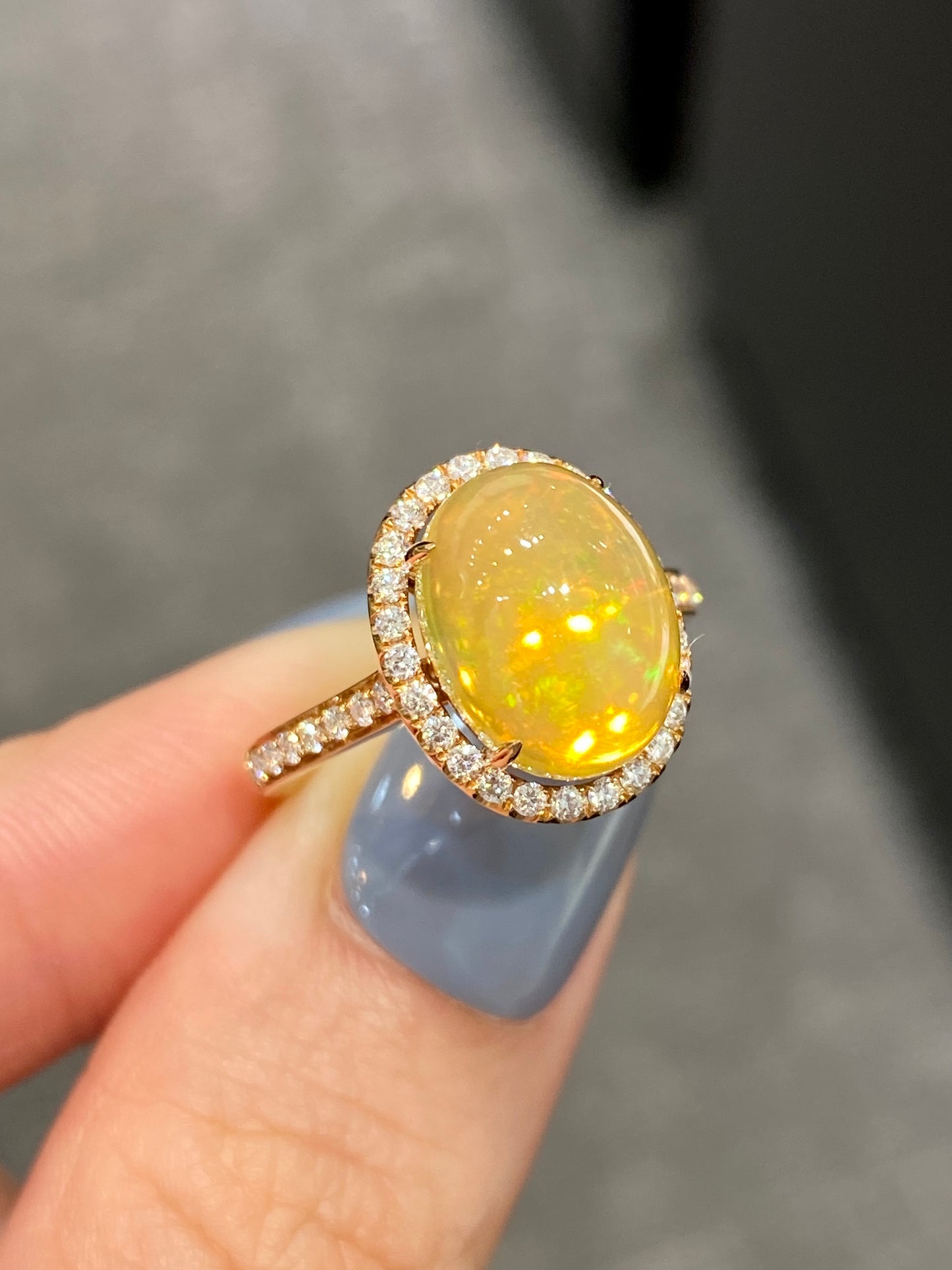 Natural Opal 3.07ct Ring