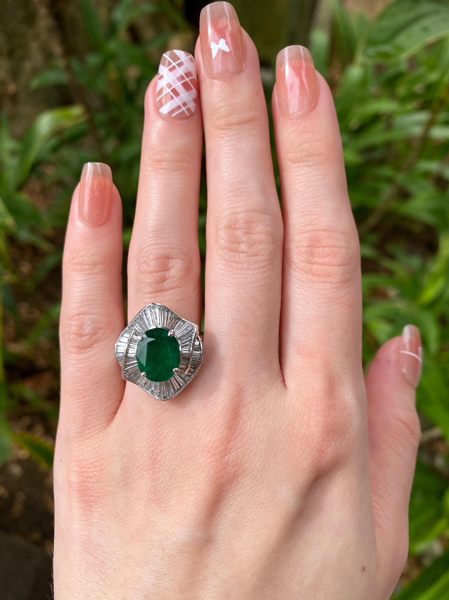 Natural Emerald 2.74ct Ring
