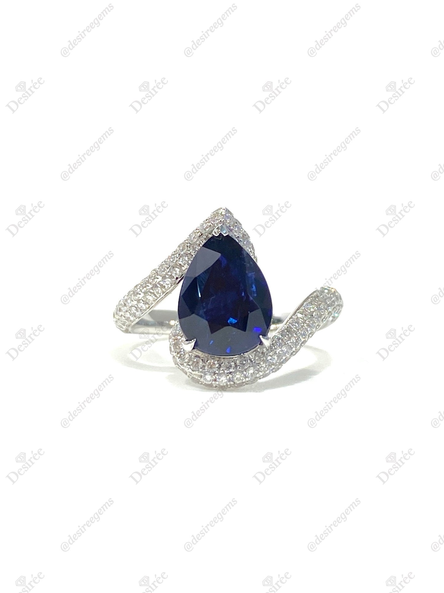 Natural Royal Blue Sapphire 3.37ct Ring