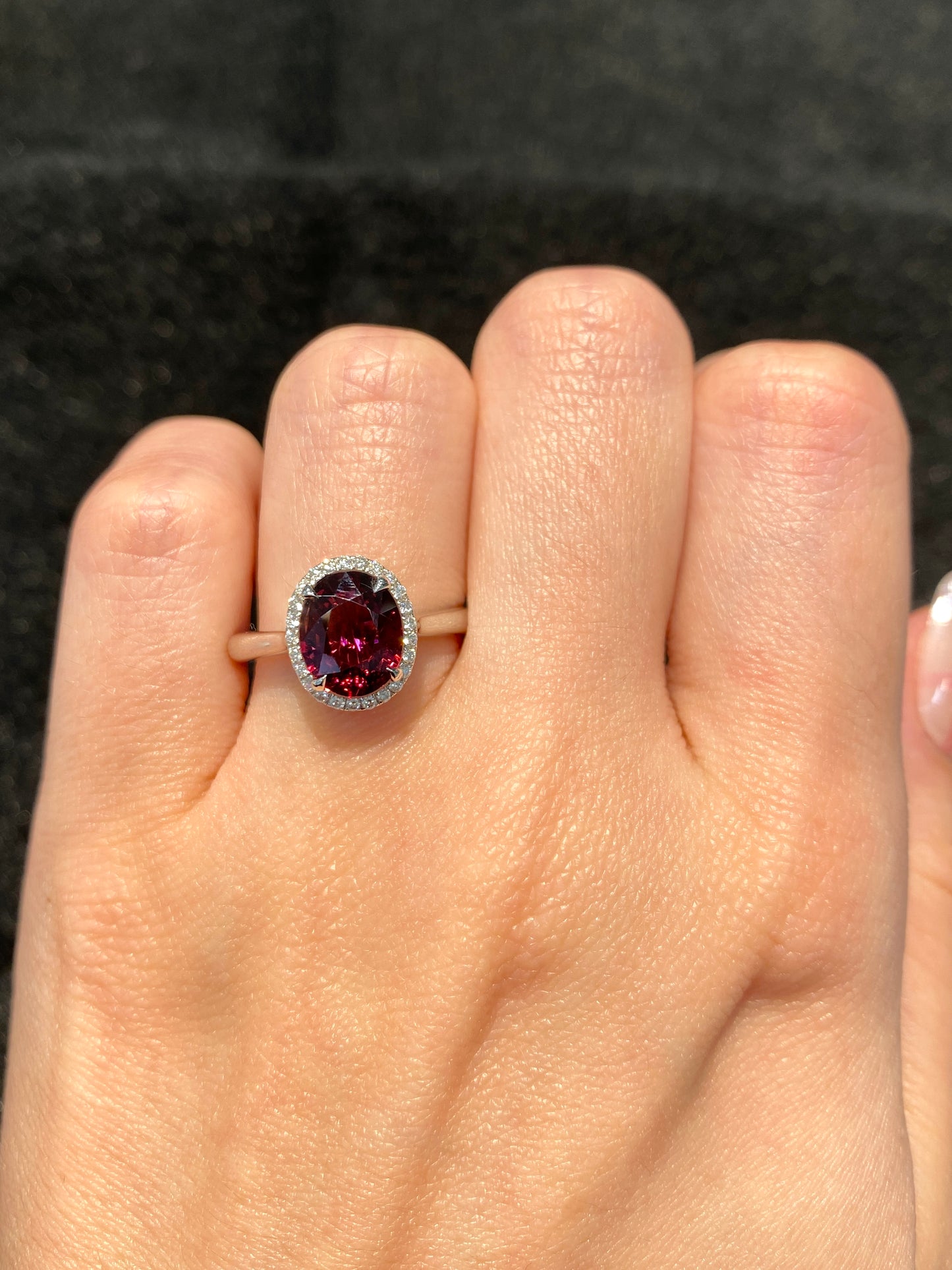 Natural Red Garnet 2.52ct Ring