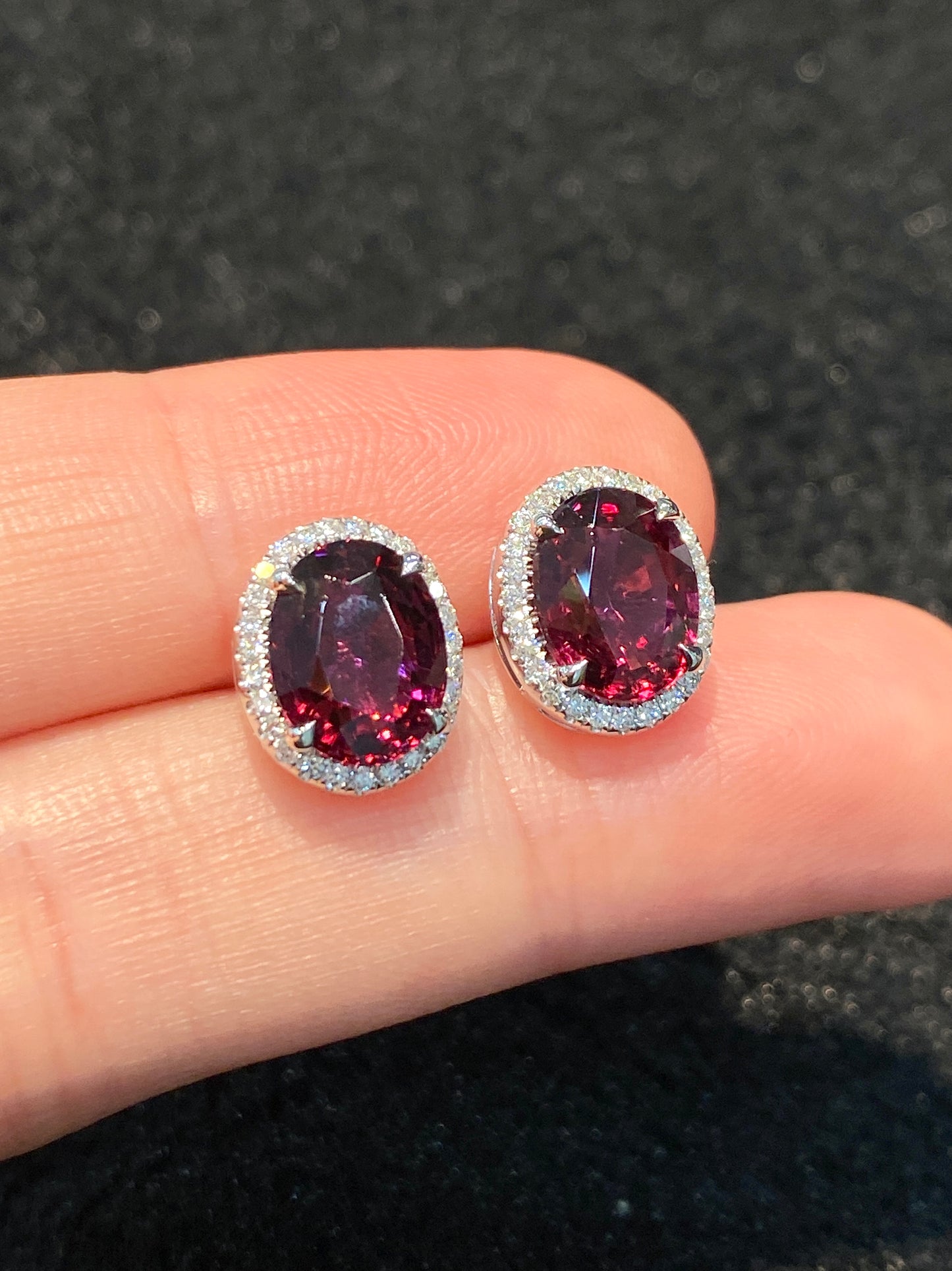 Natural Red Garnet 4.27ct Earrings