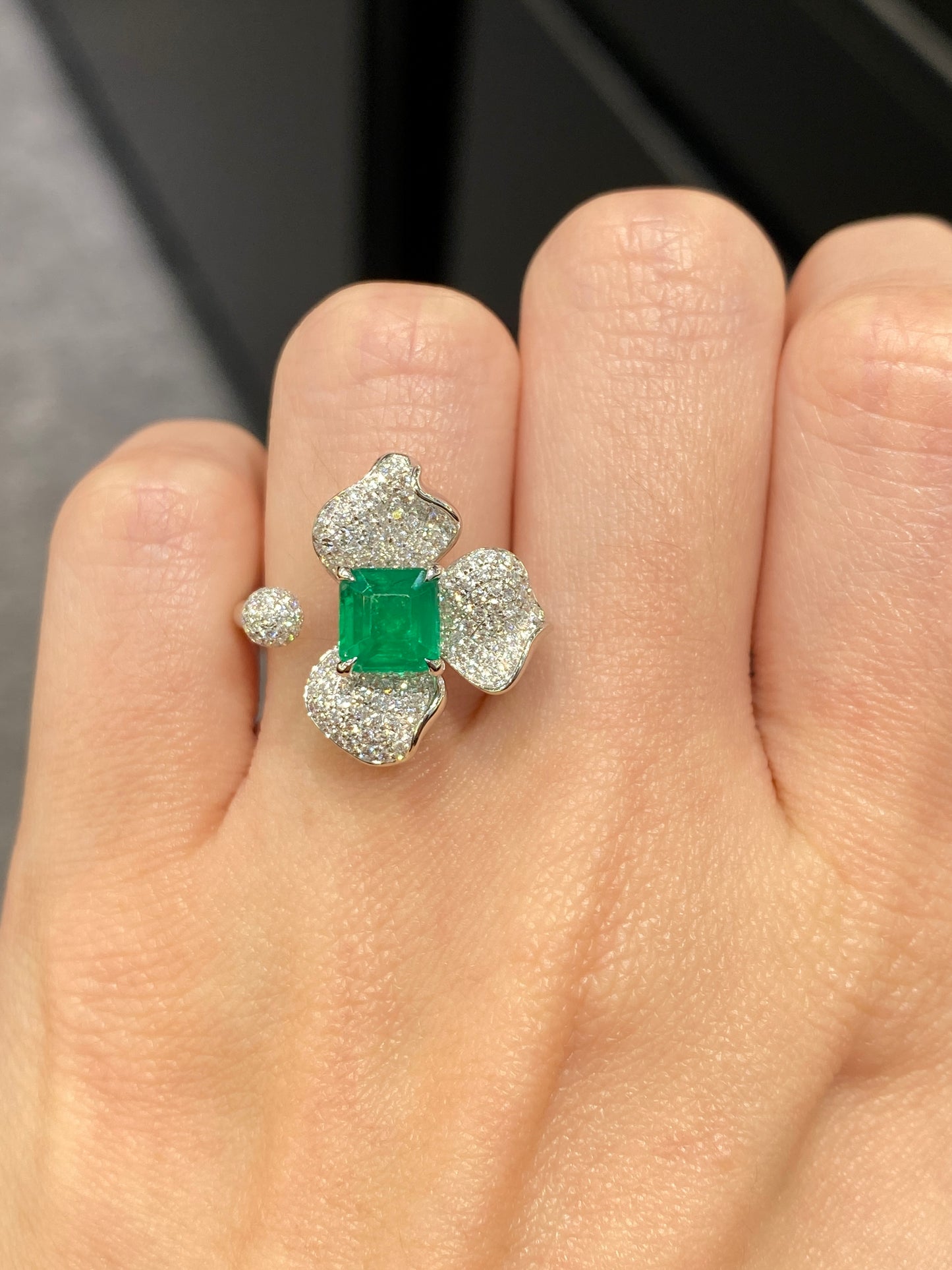 Natural Emerald 1.12ct Ring