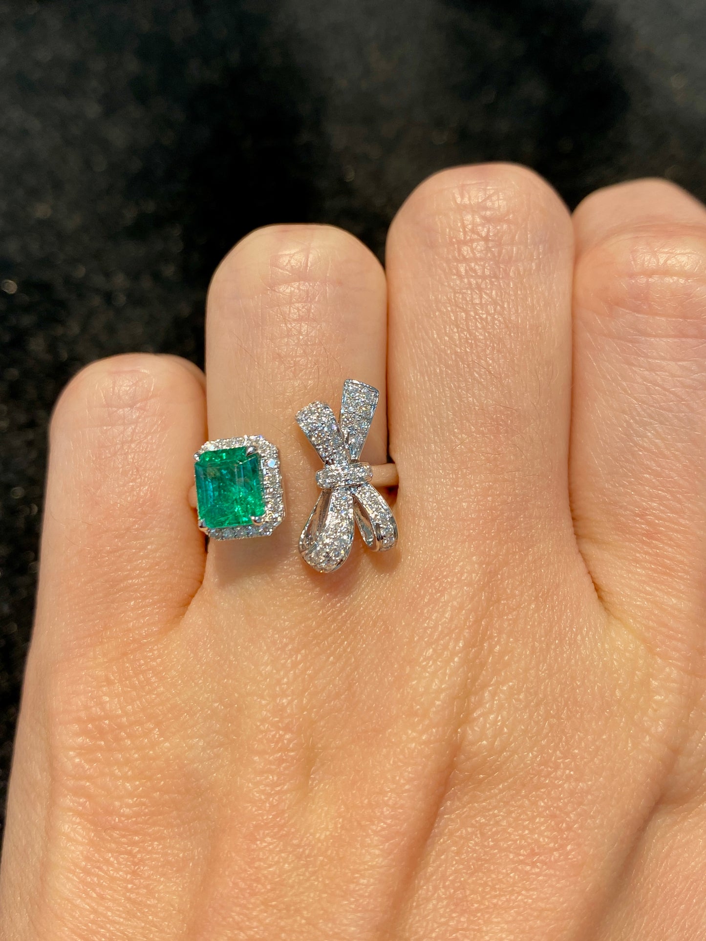 Natural Emerald 1.17ct Ring