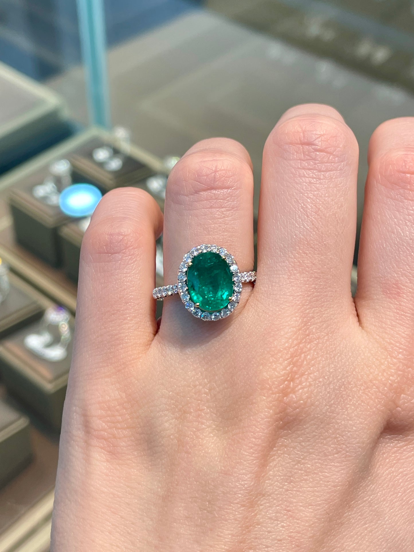 Natural Emerald 2.77ct Ring