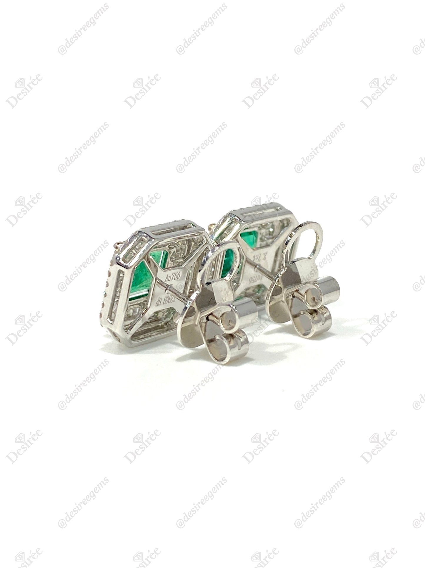 Natural Emerald 2.70ct Earrings