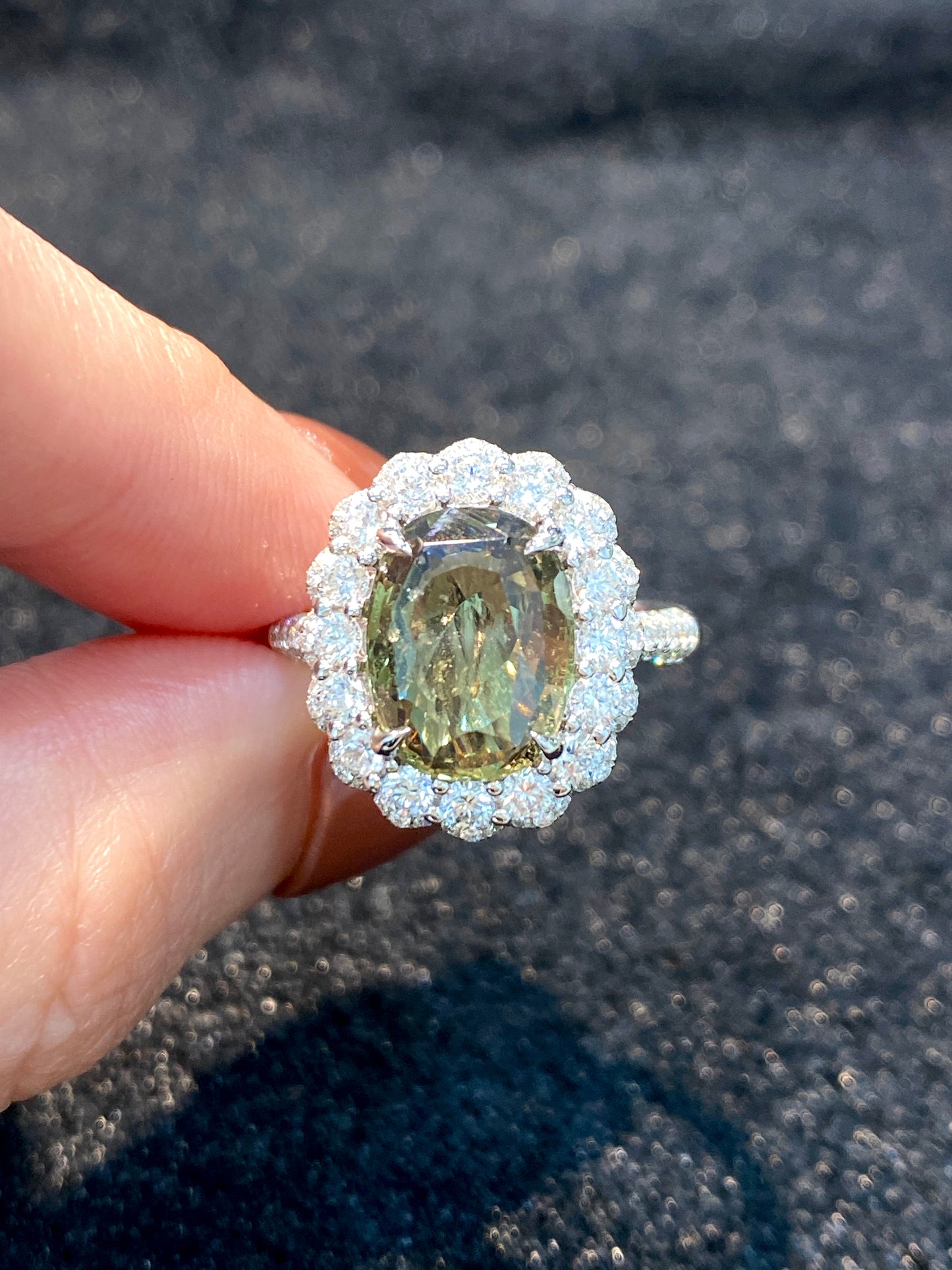 Natural Color Change Sapphire 3.93ct Ring