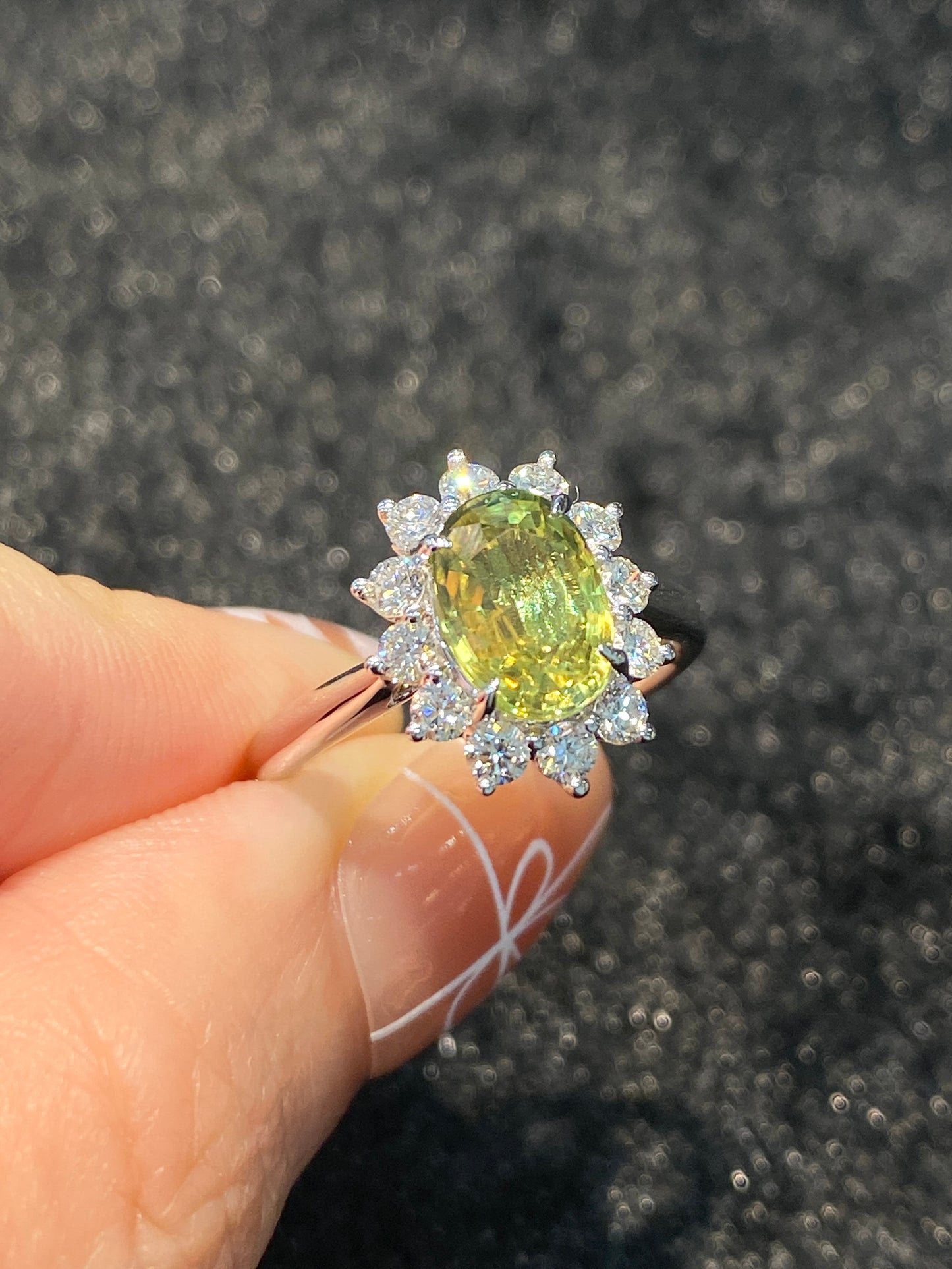 Natural Unheated Yellowish Green Sapphire Ring 2.28ct