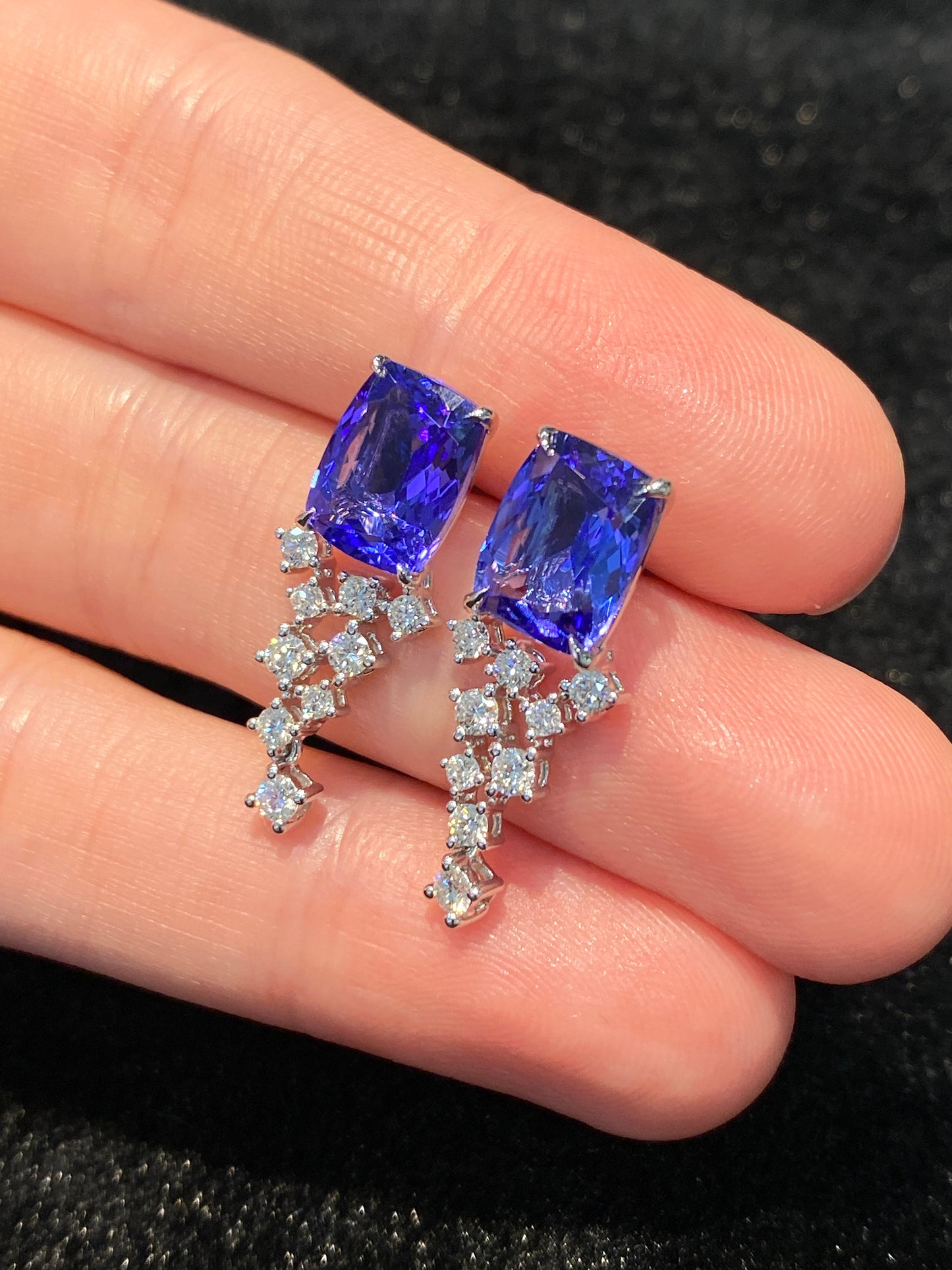 Natural Tanzanites 5.06ct Earrings