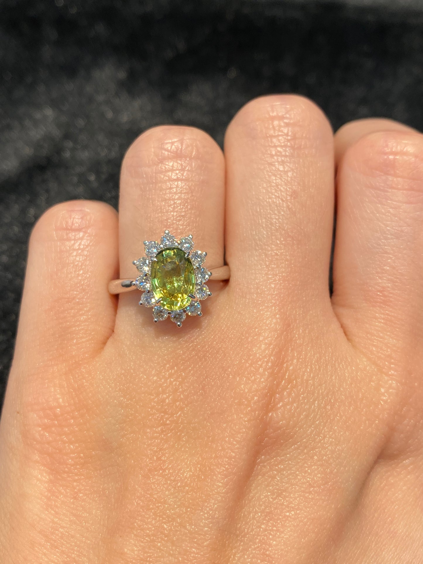 Natural Unheated Yellowish Green Sapphire Ring 2.28ct