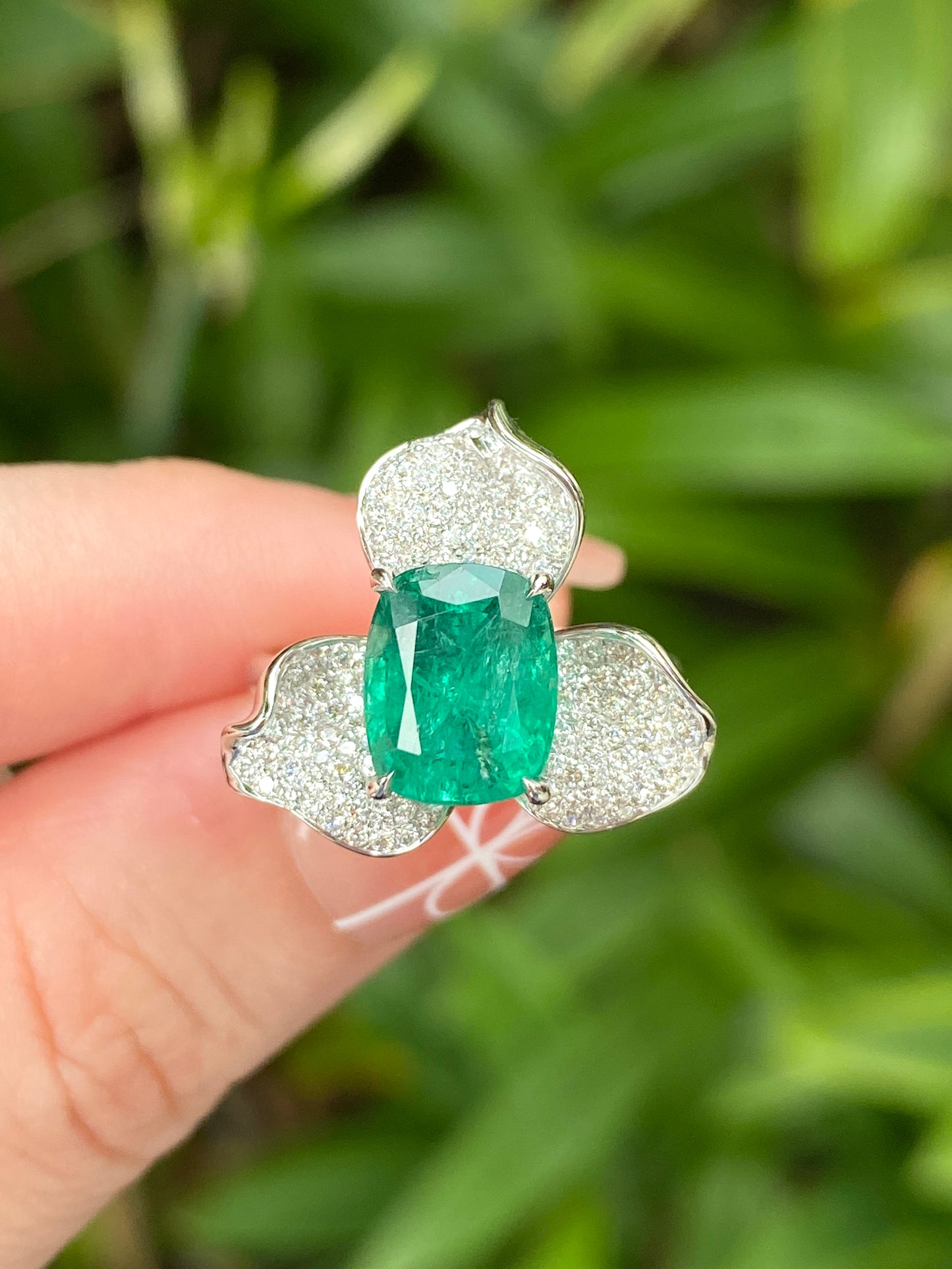 Natural Emerald 2.60ct Ring