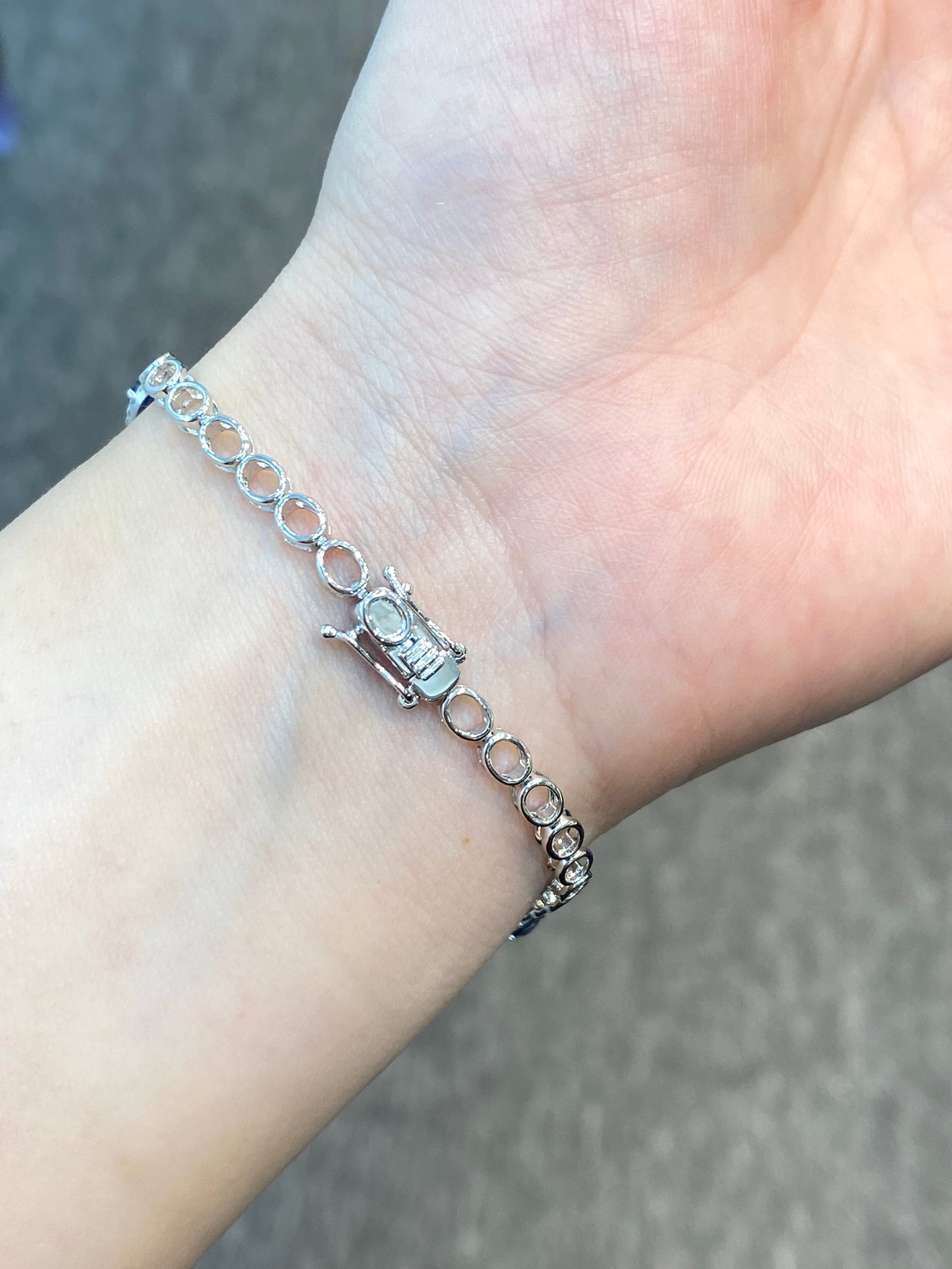 Natural Blue Sapphire 5.81ct Bracelet