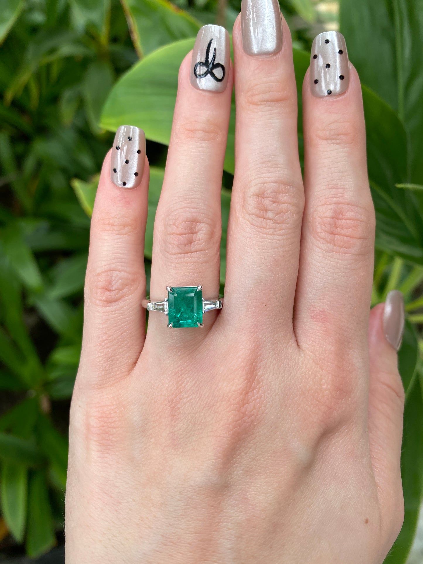 Natural Emerald 2.59ct Ring