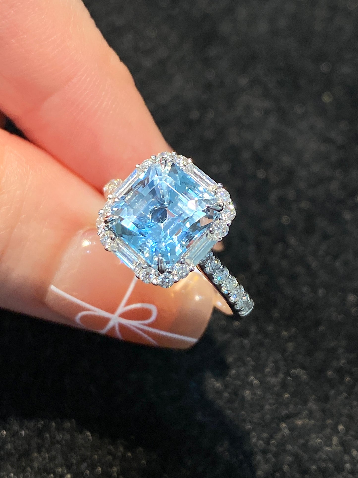 Natural Aquamarine 2.88ct Ring