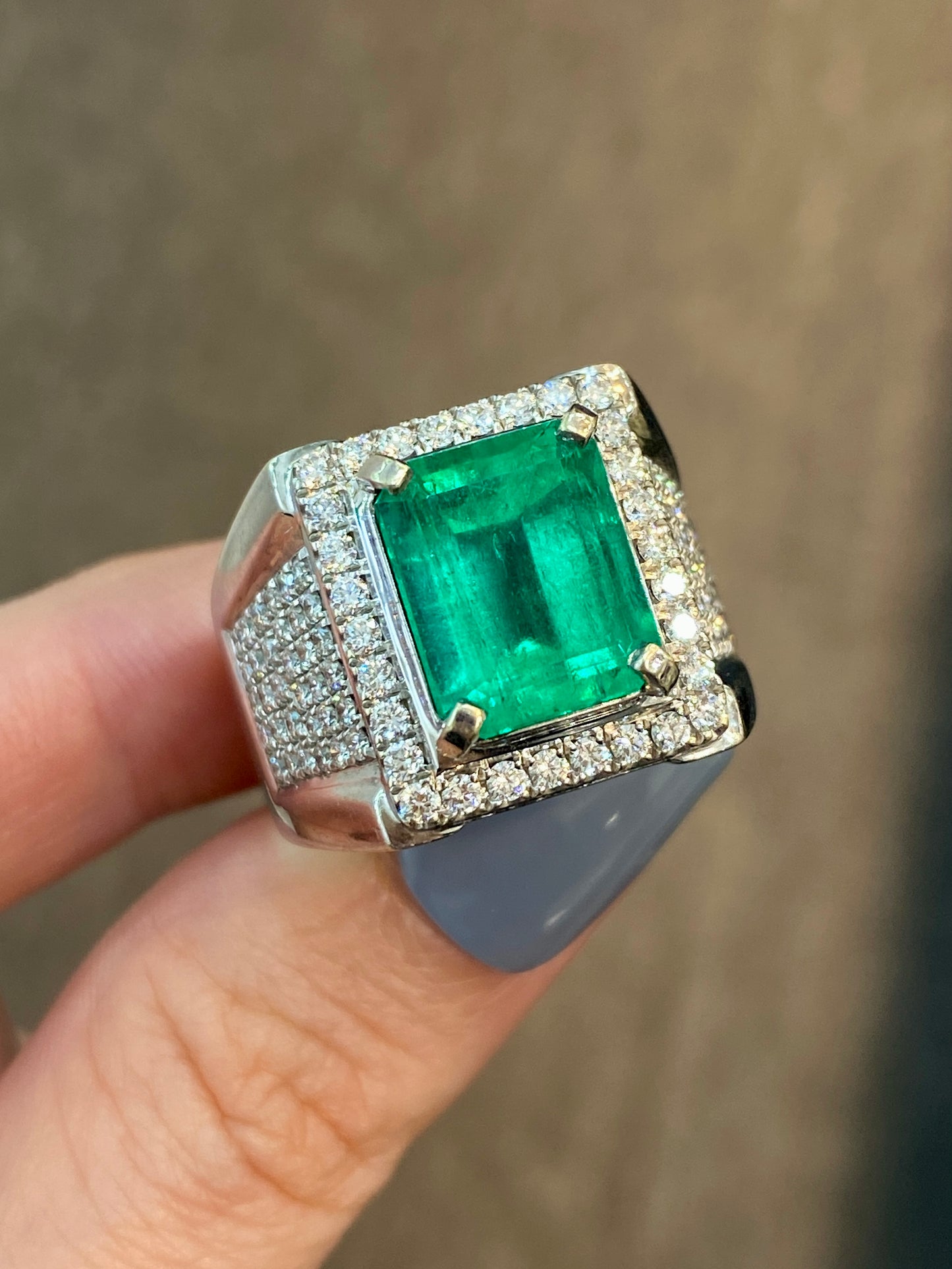 Natural Emerald 5.89ct Ring