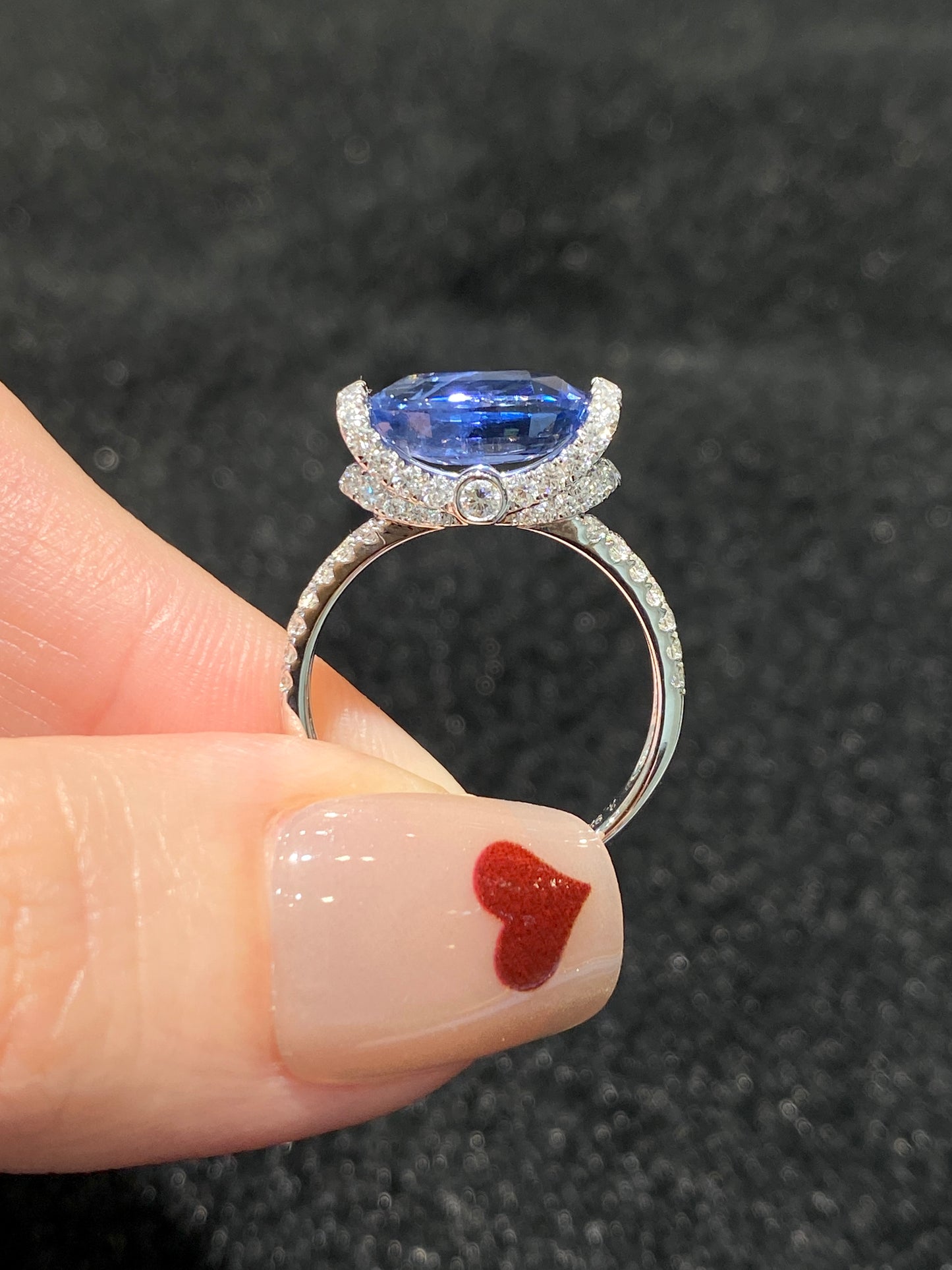 Natural Blue Sapphire 2.92ct Ring