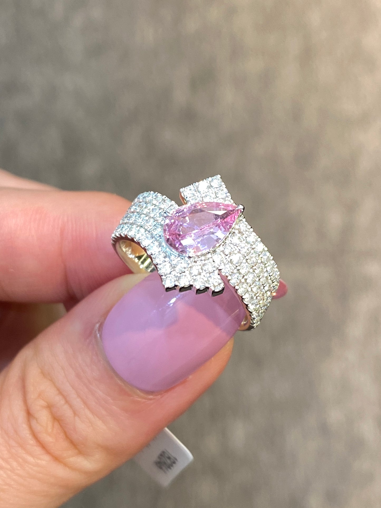 Natural Pink Sapphire 1.00ct Ring