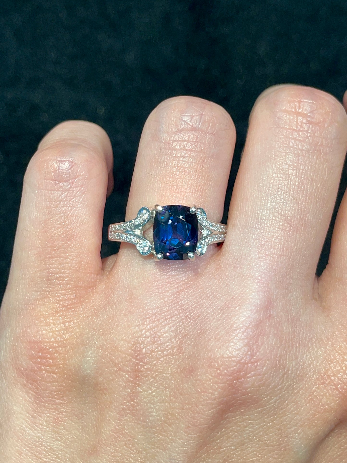 Natural Color Change Sapphire 3.76ct Ring