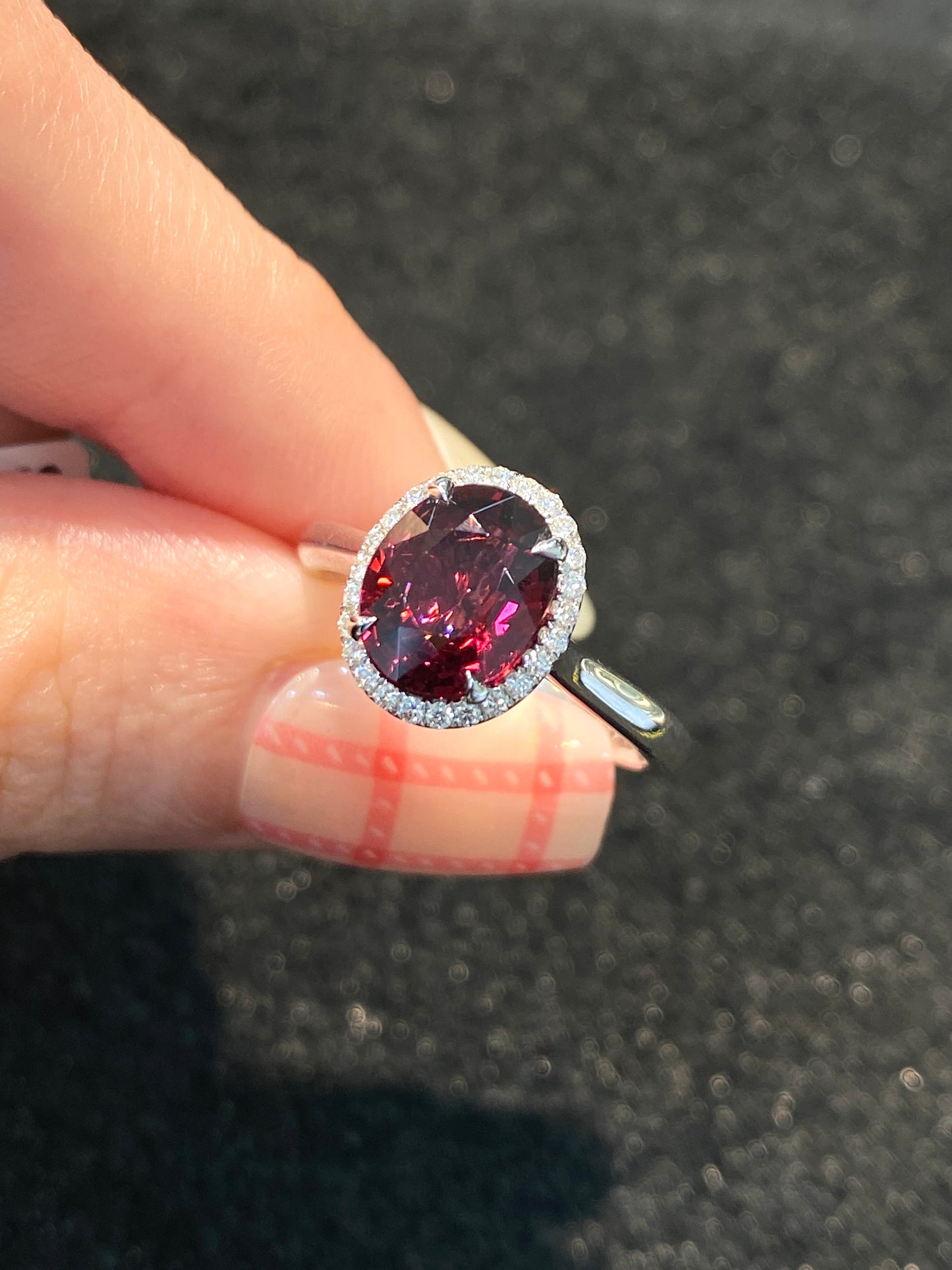 Natural Red Garnet 2.52ct Ring