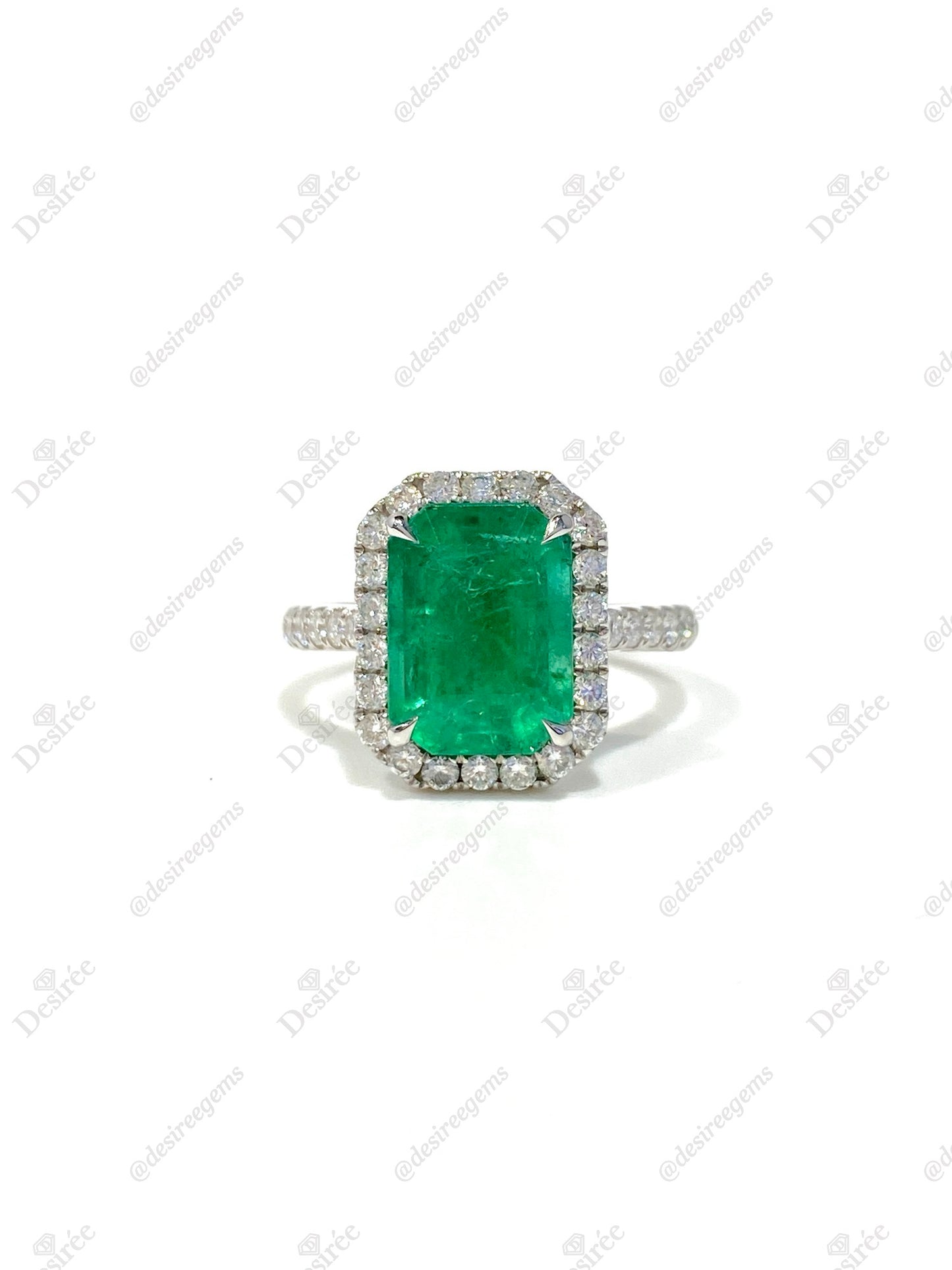 Natural Emerald 2.89ct Ring