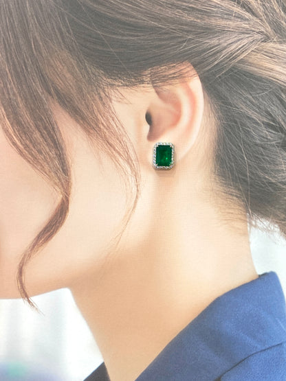 Natural Emerald 7.14ct Earrings set with Natural Diamonds in 18k White Gold - Fine Jewellery