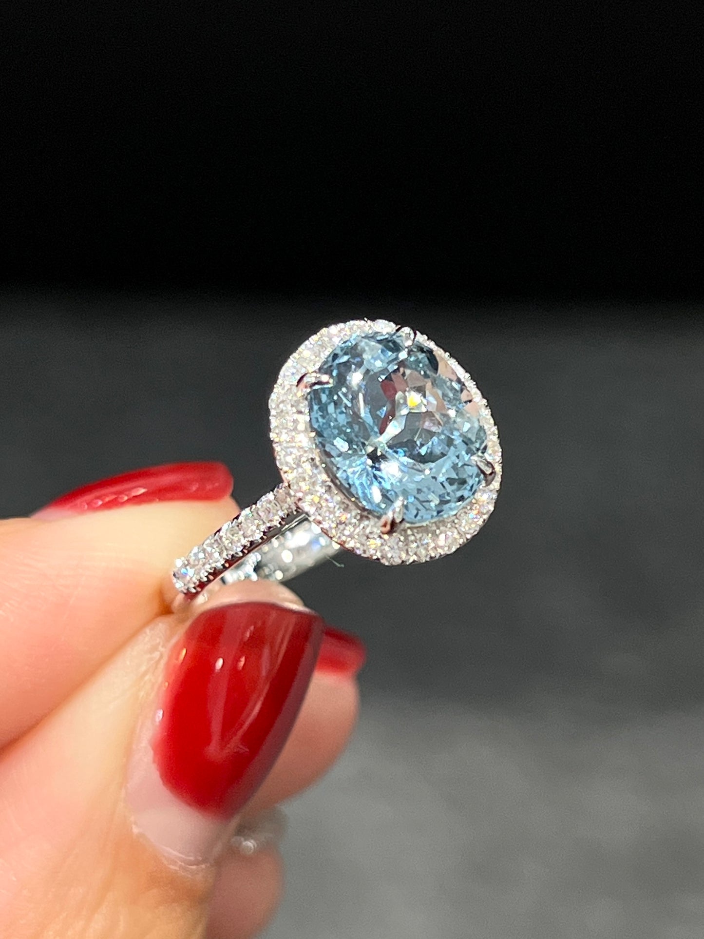Natural Aquamarine 3.19ct Ring