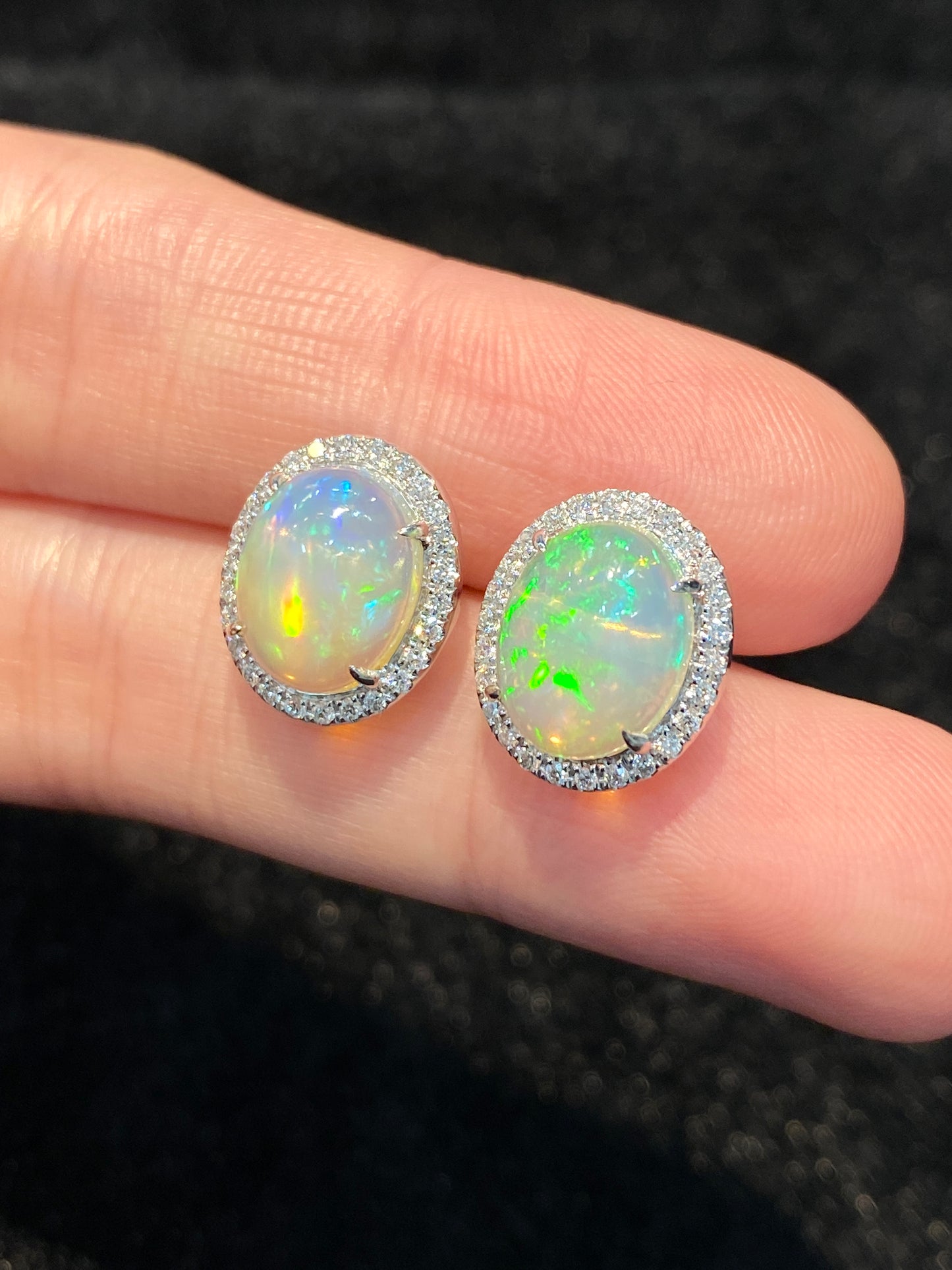 Natural Opal 3.55ct Earrings