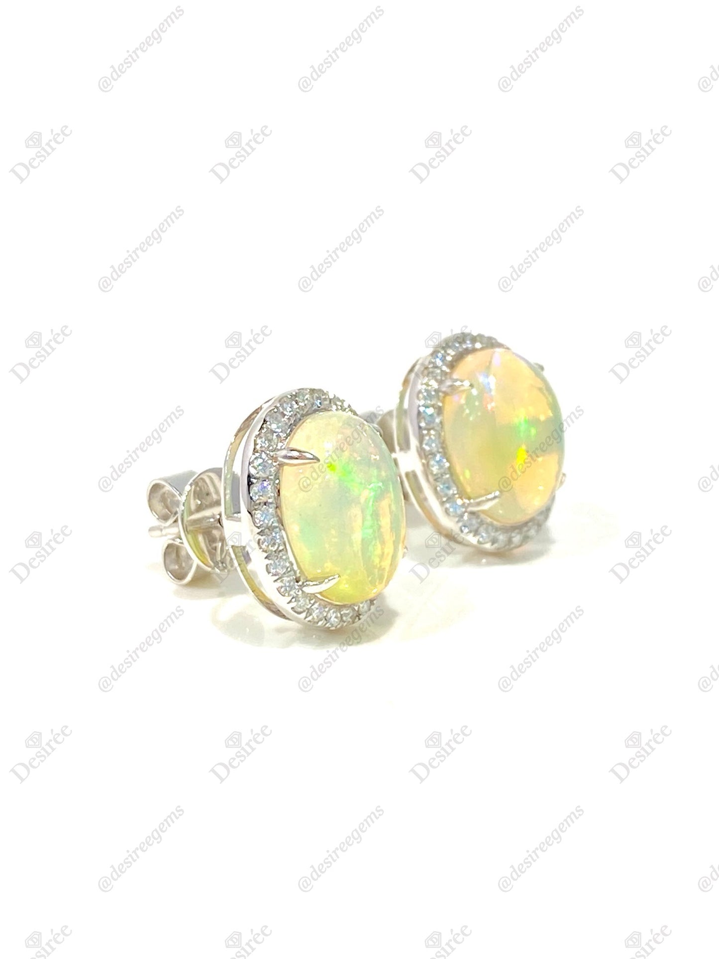 Natural Opal 3.55ct Earrings