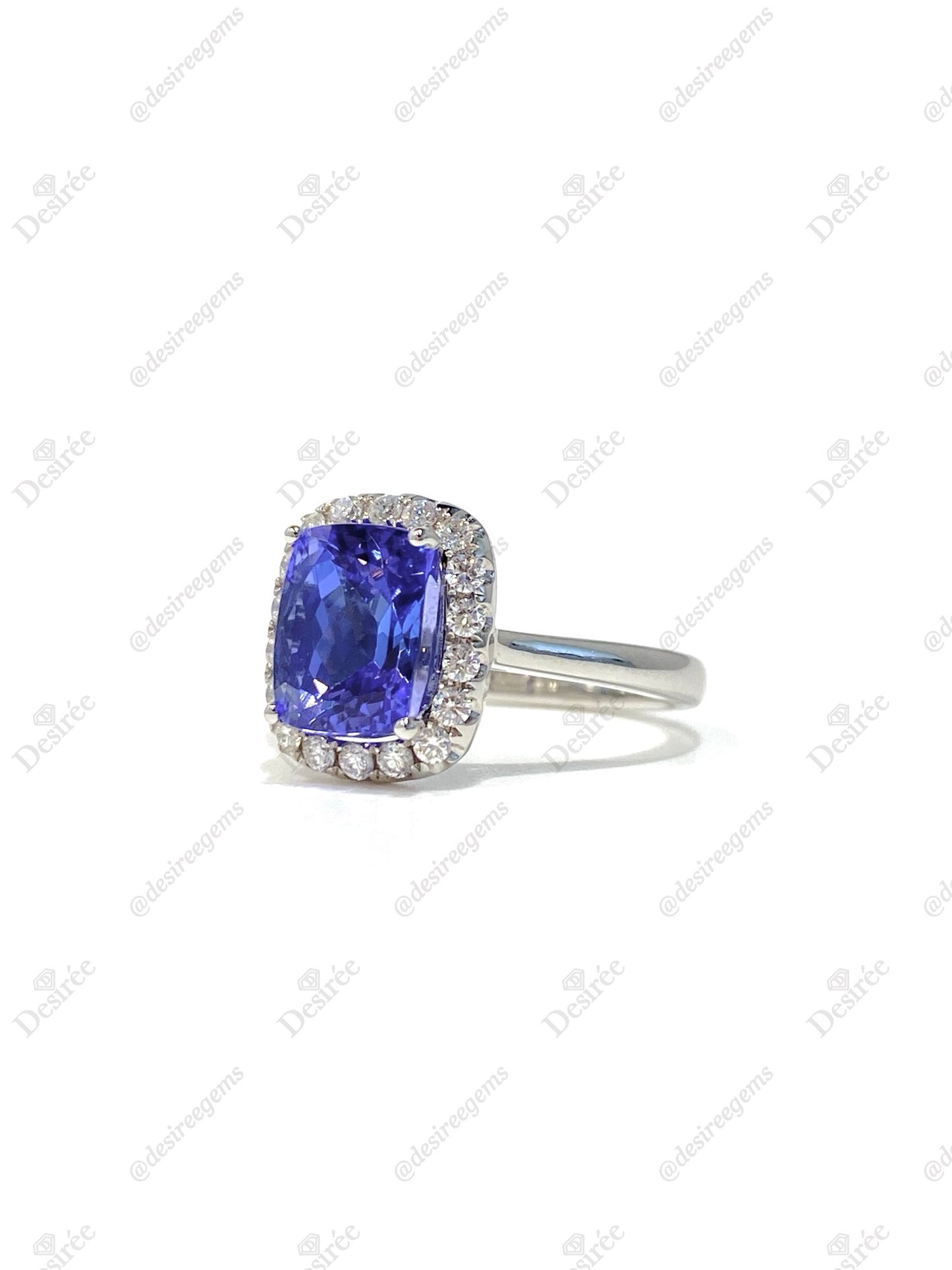 Natural Tanzanite 3.14ct Ring