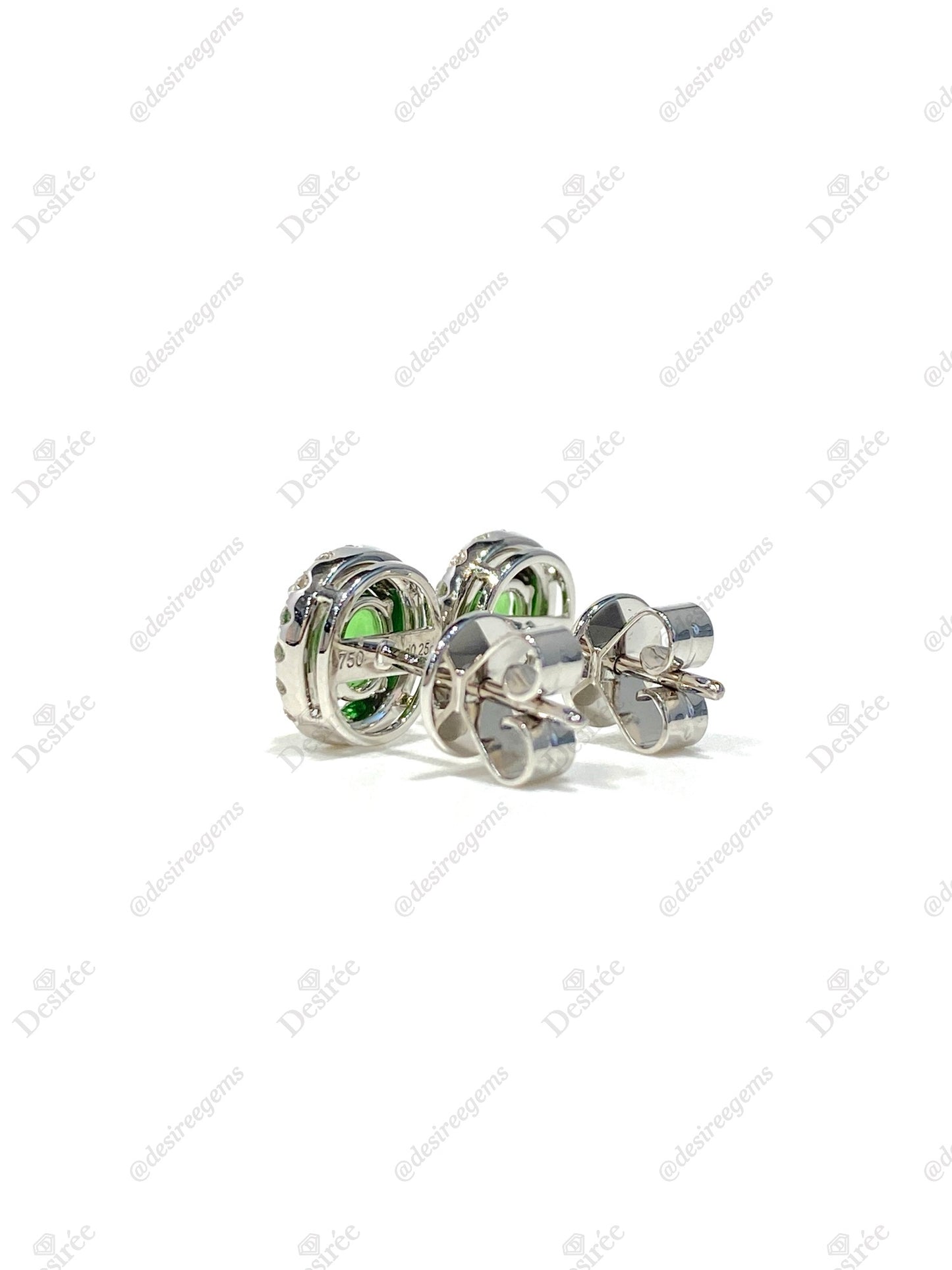 Natural Green Garnet (Tsavorite) 1.40ct Earrings