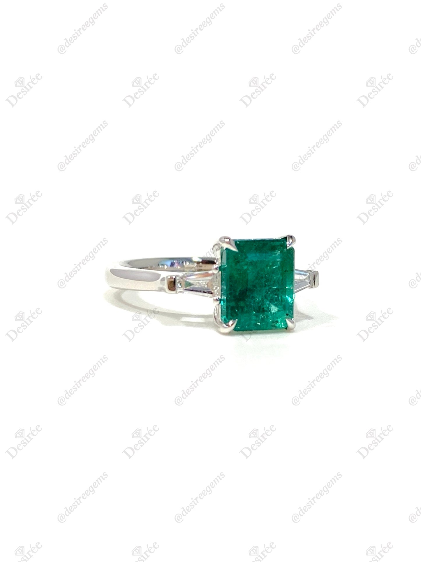 Natural Emerald 2.59ct Ring