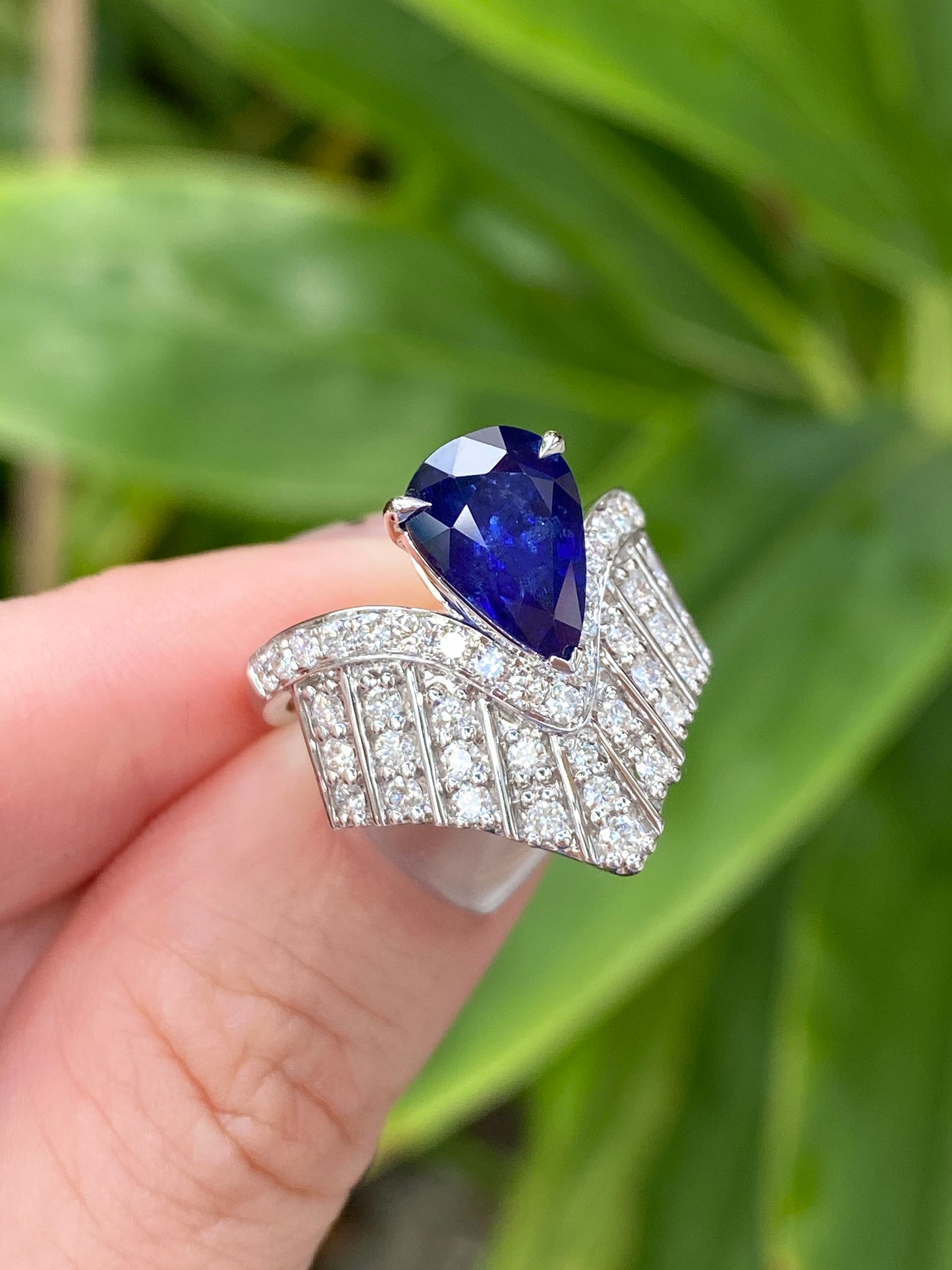 Natural Royal Blue Sapphire 3.00ct Ring