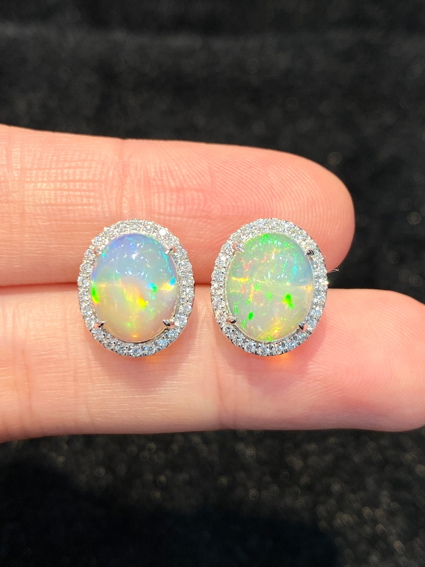 Natural Opal 3.55ct Earrings
