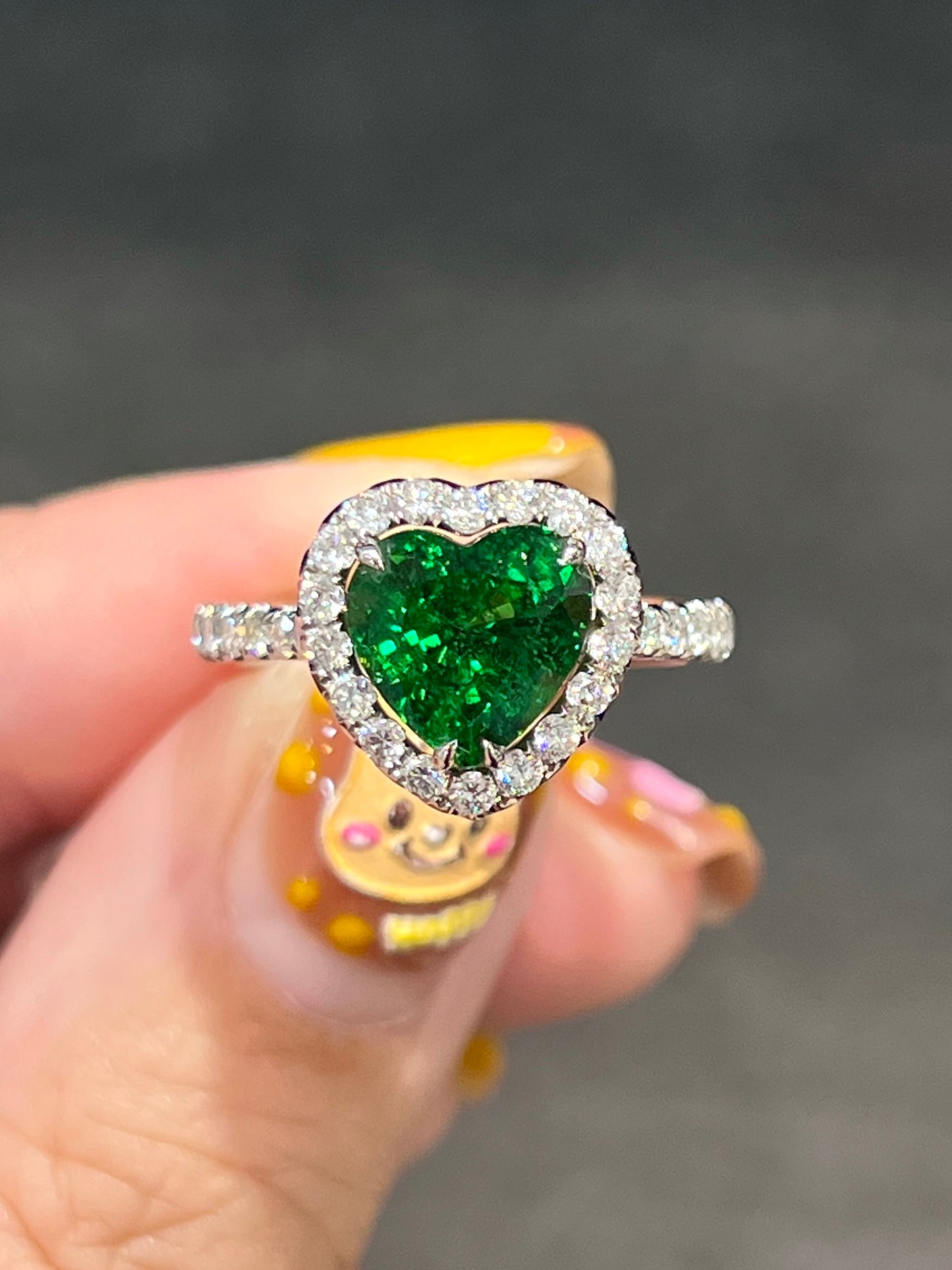 Natural Green Garnet Tsavorite 2.49ct Ring