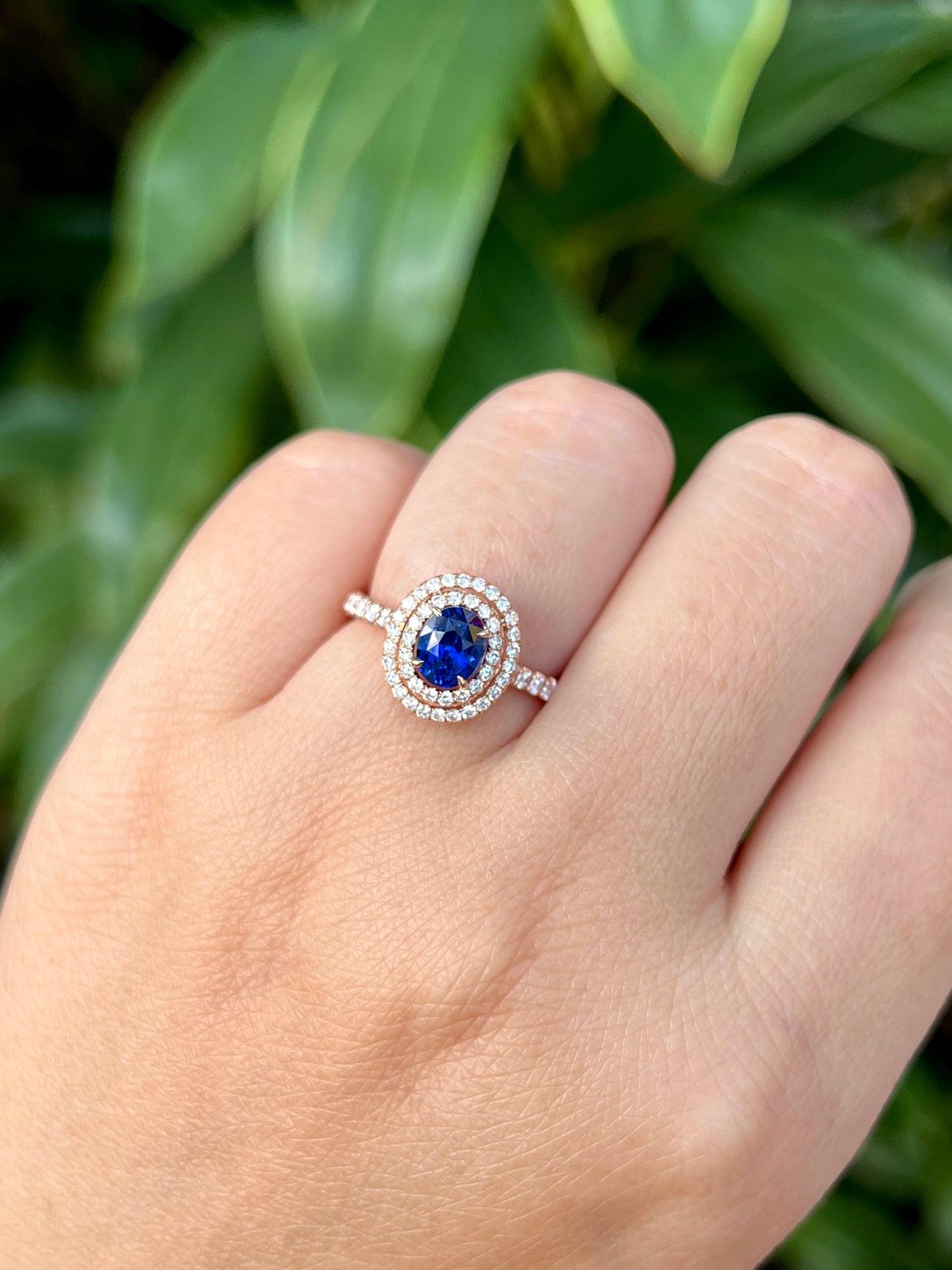 Natural Blue Sapphire 1.02ct Ring